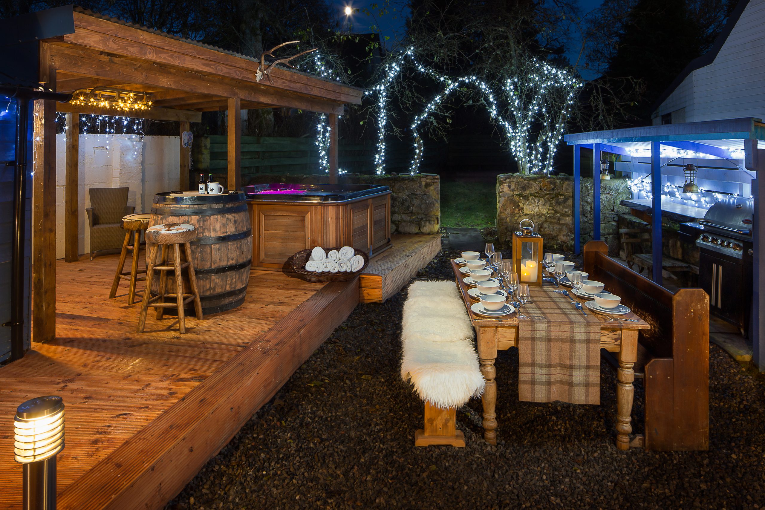 Whisky Trail Lodge - Image 1