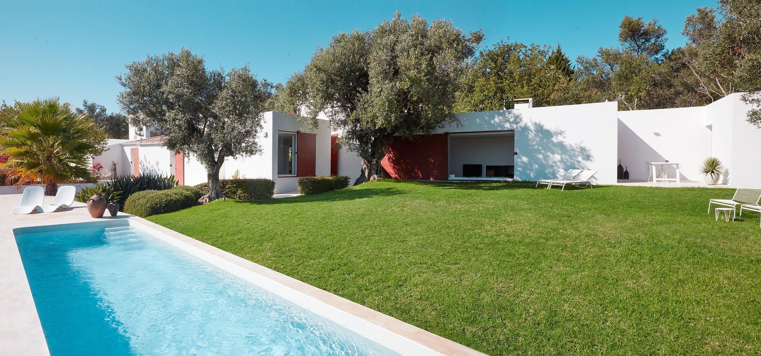 Casa Agostos - Image 1