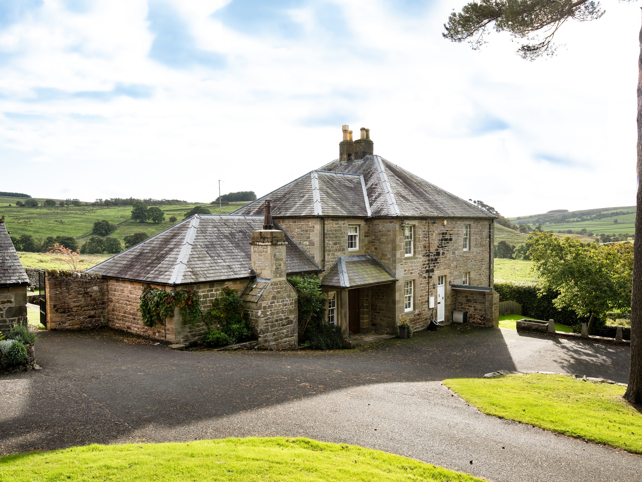 Broadgate House & Steading