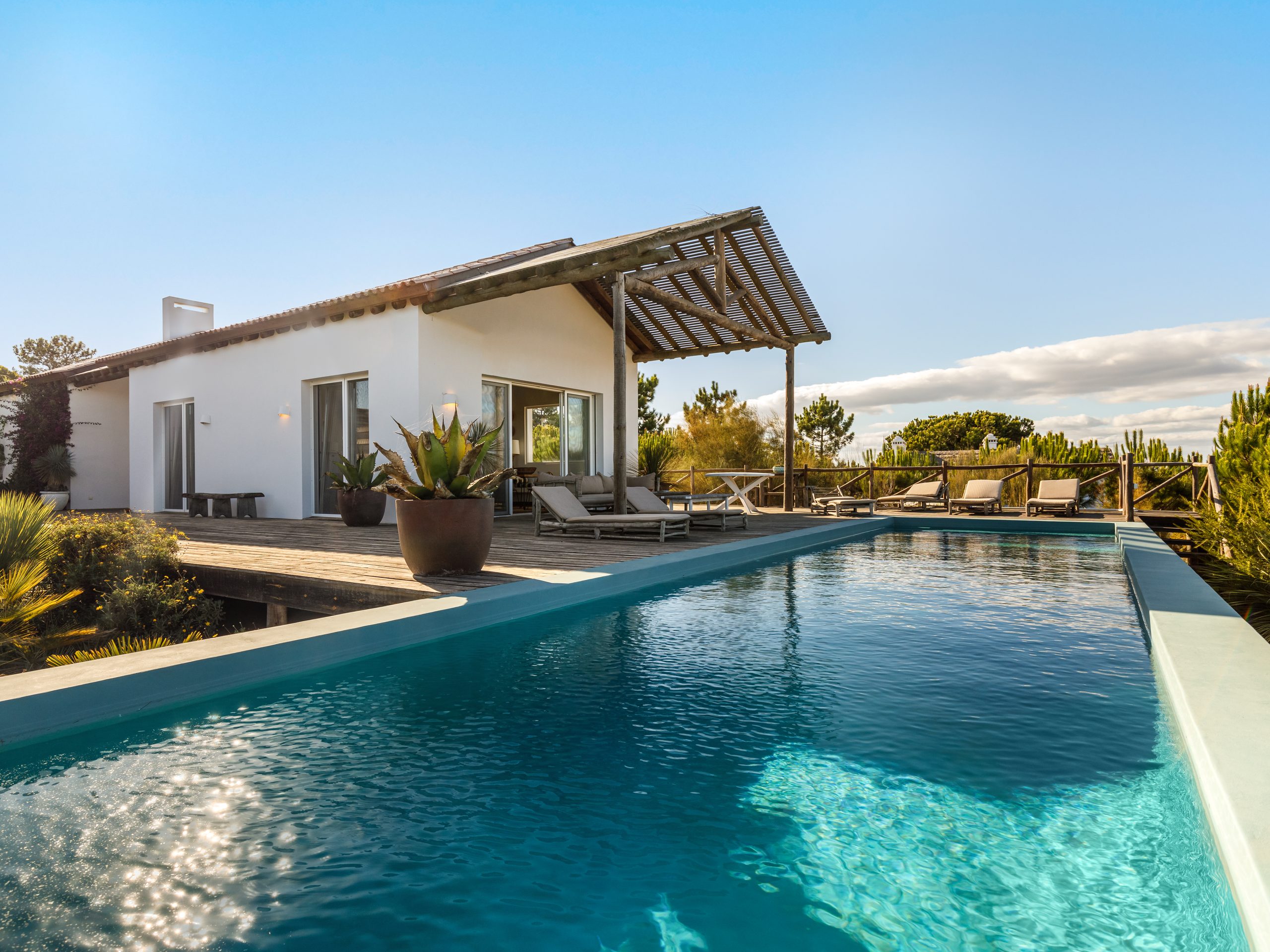 Villa Saffron