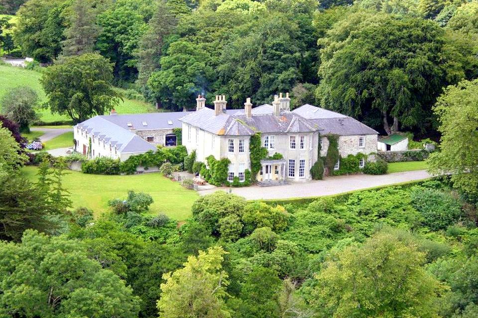 Kerry Manor House