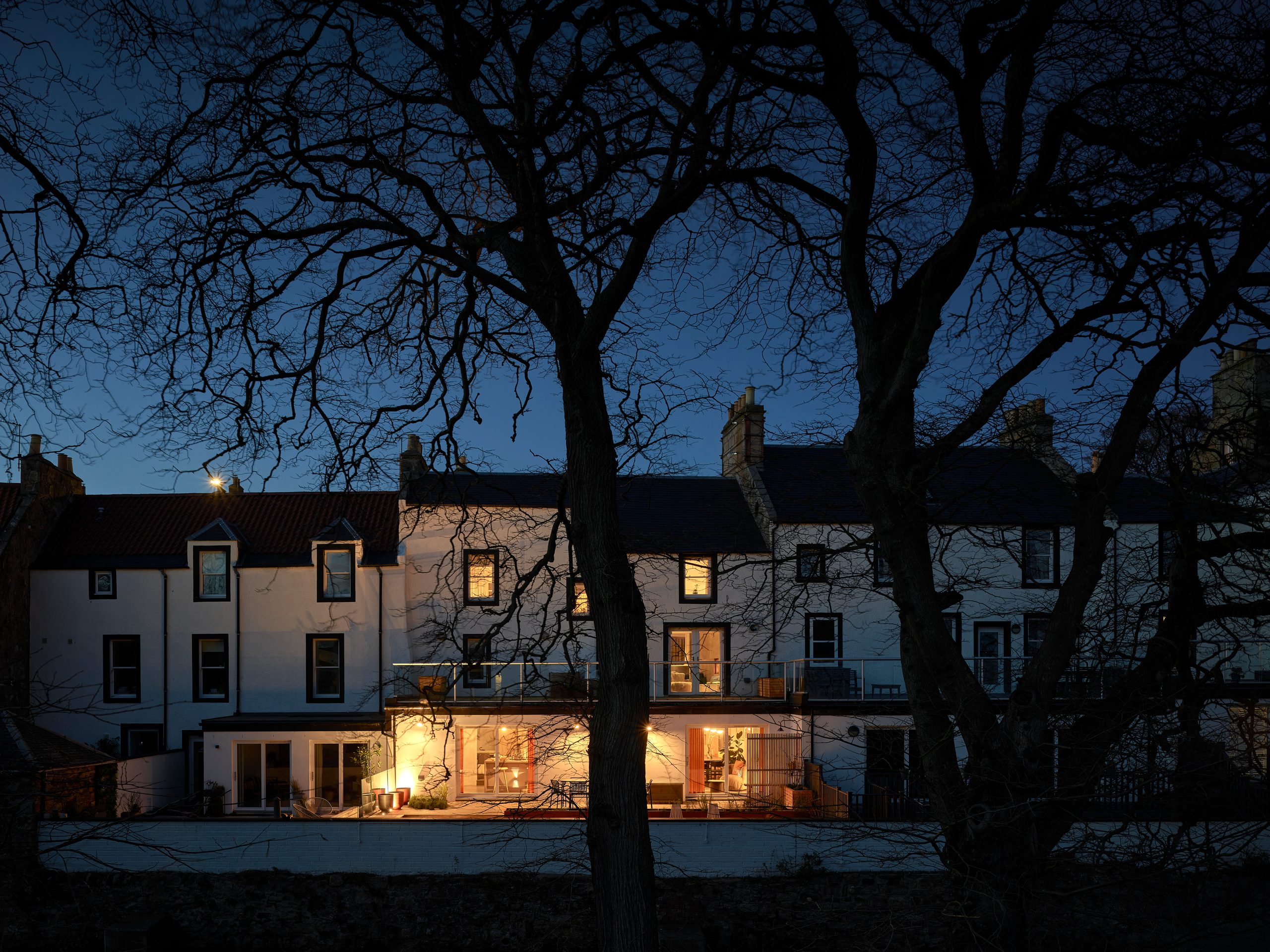 Ainster House