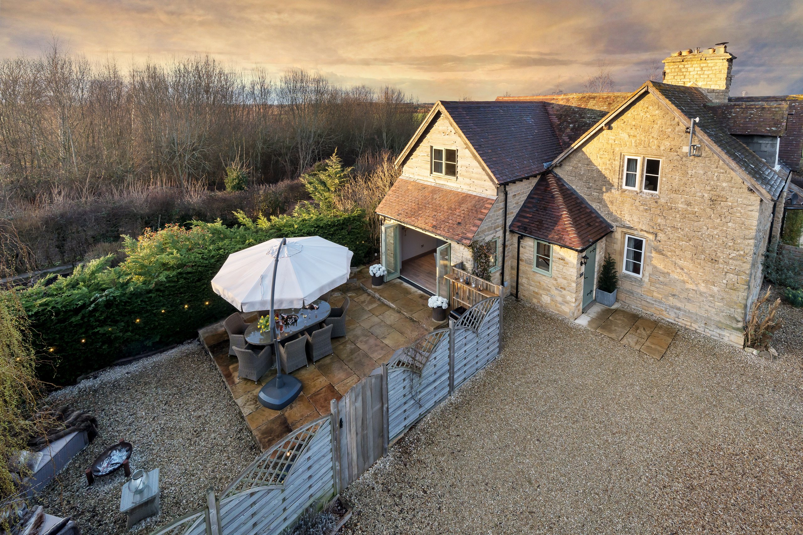 Hollowcombe Cottage