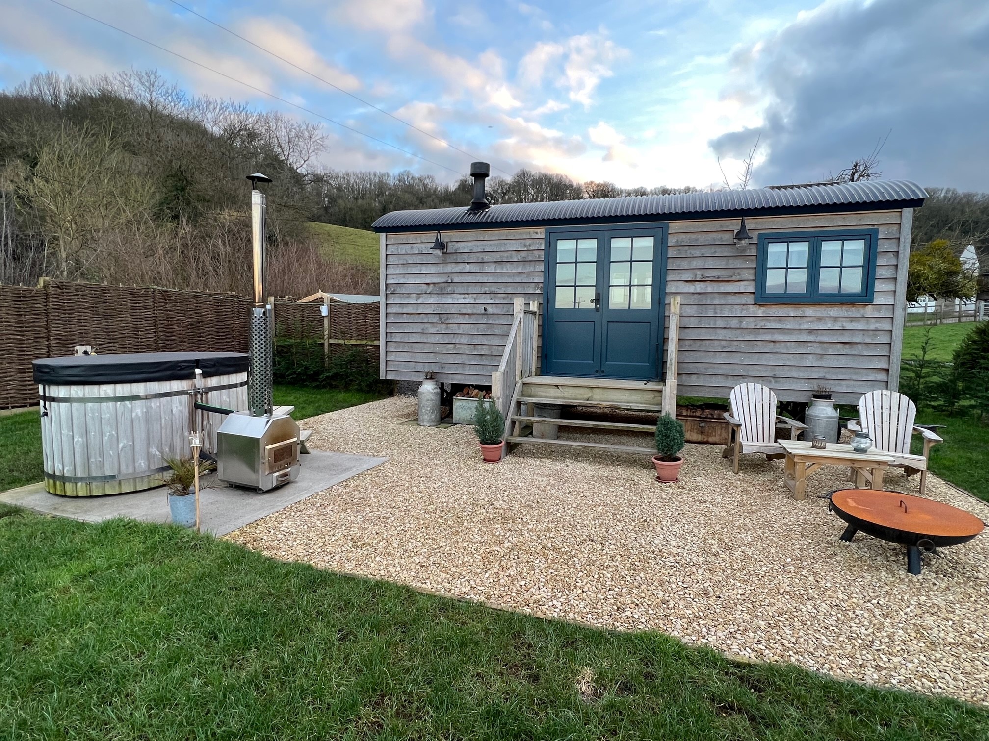 Collie Shepherds Hut