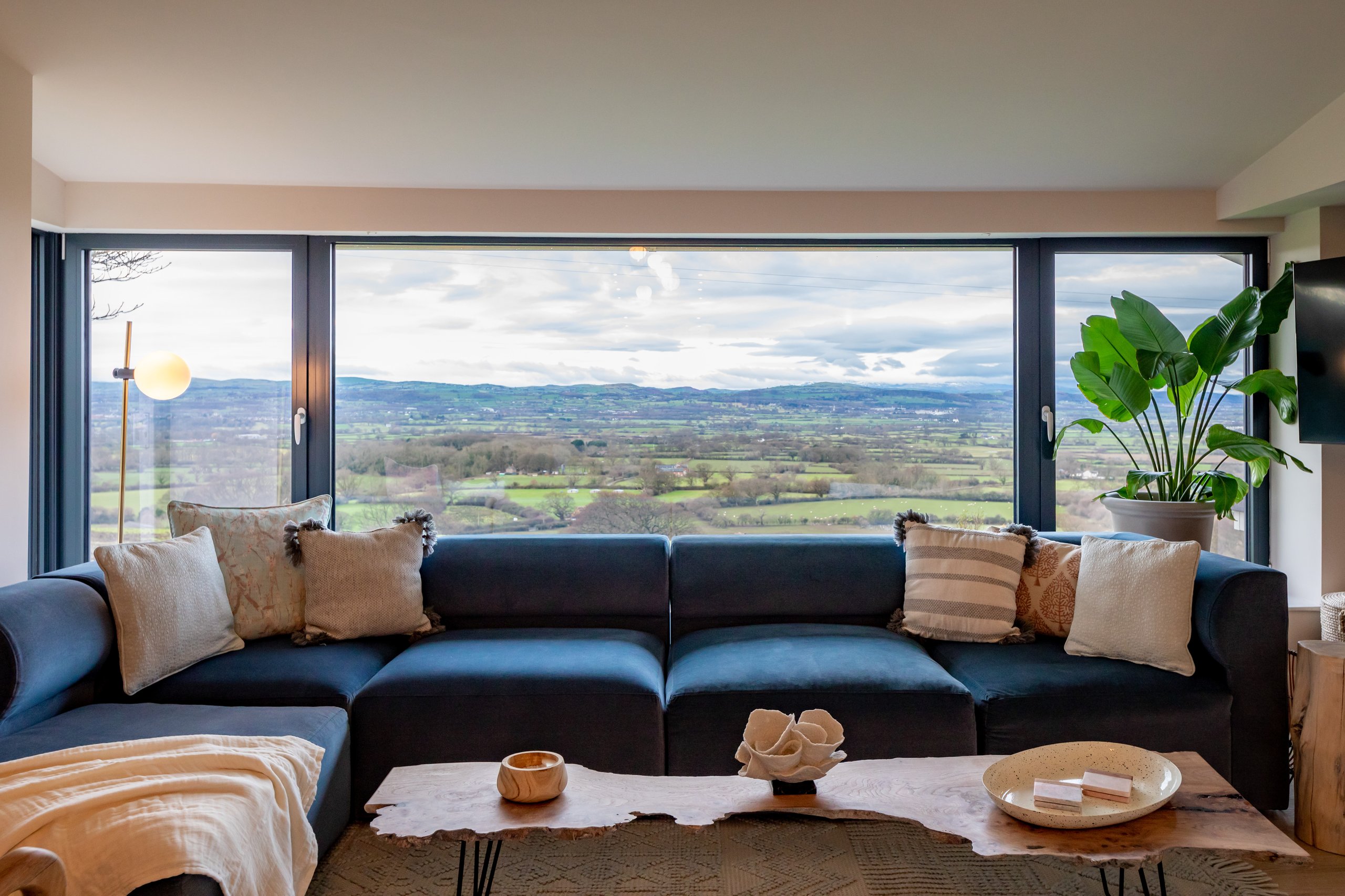 Bryniau Isaf 'The Welsh View'