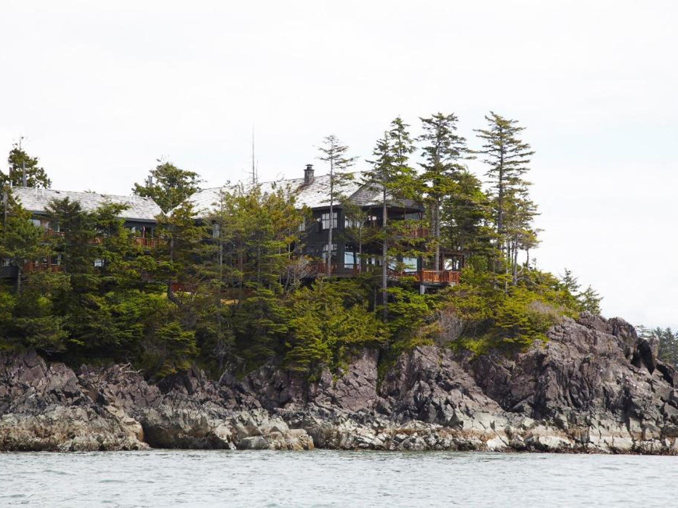 Middle Beach Lodge