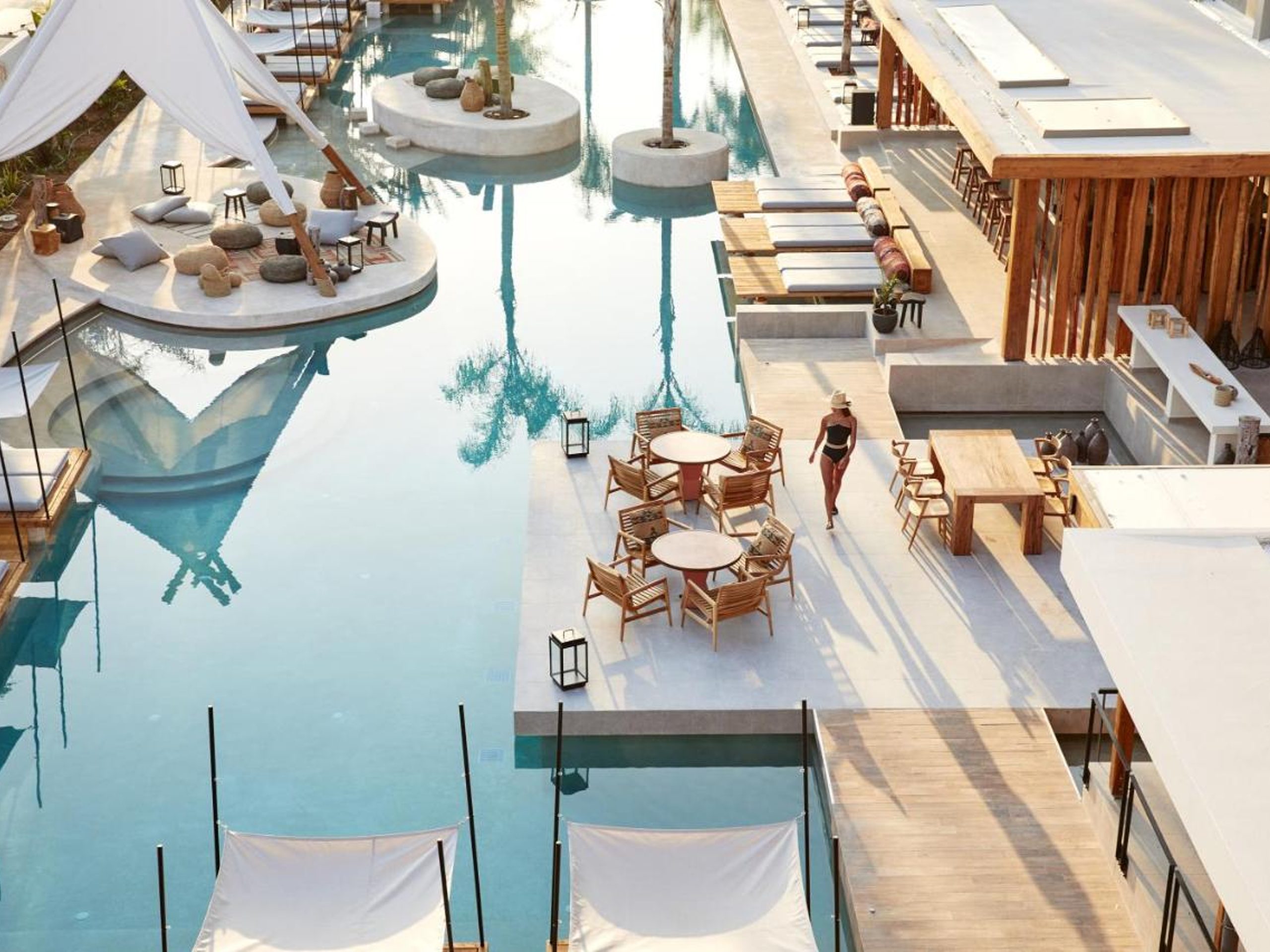 The Syntopia Hotel