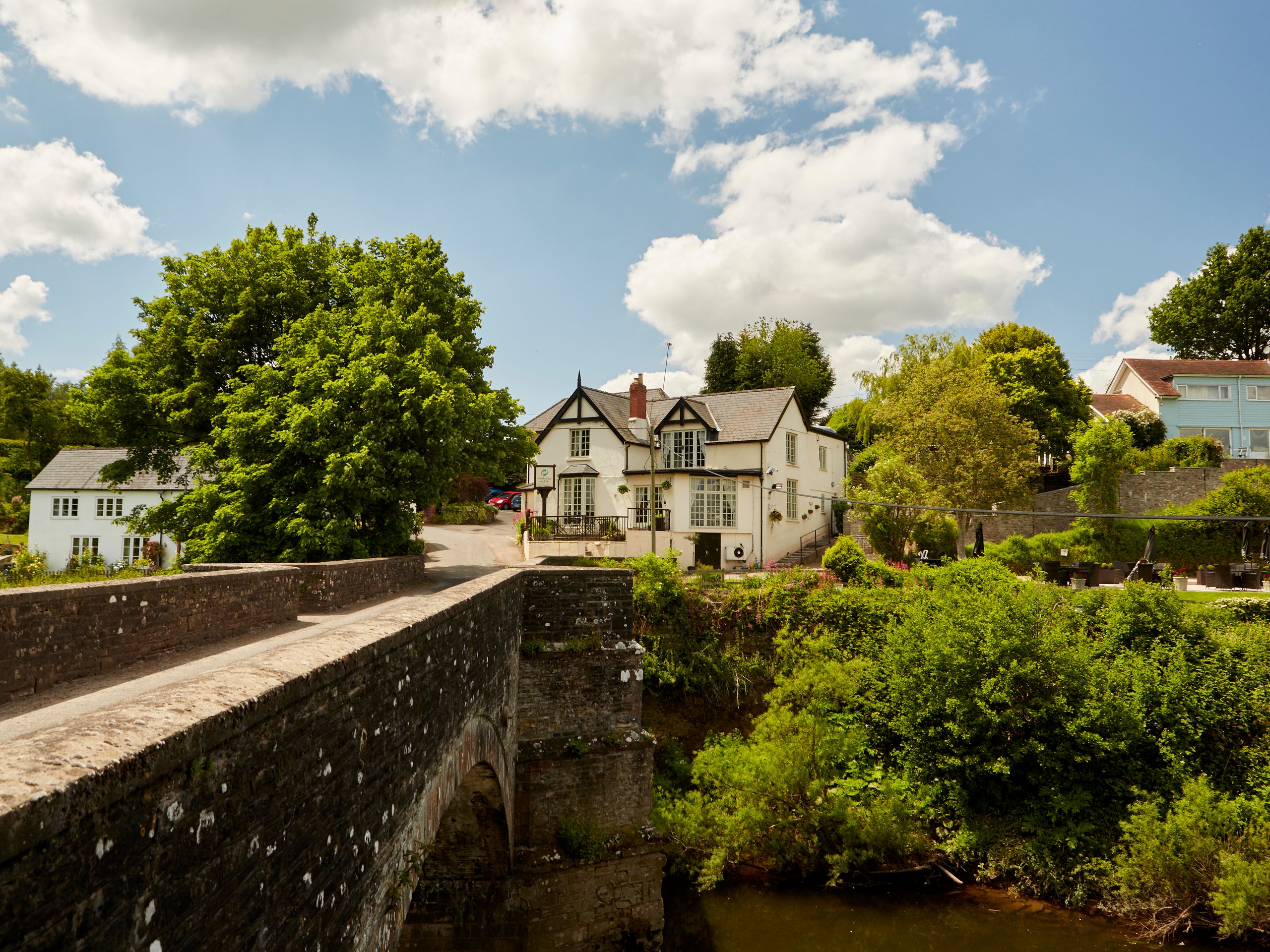 Newbridge on Usk