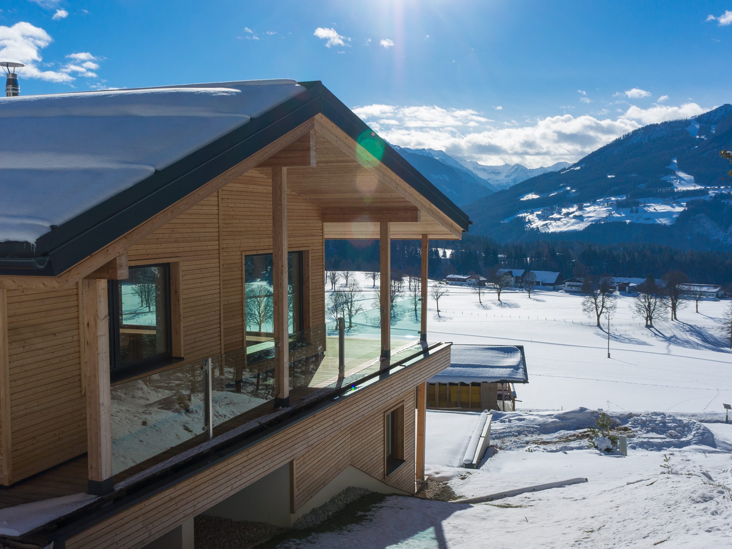 Ferdi Mountain Base