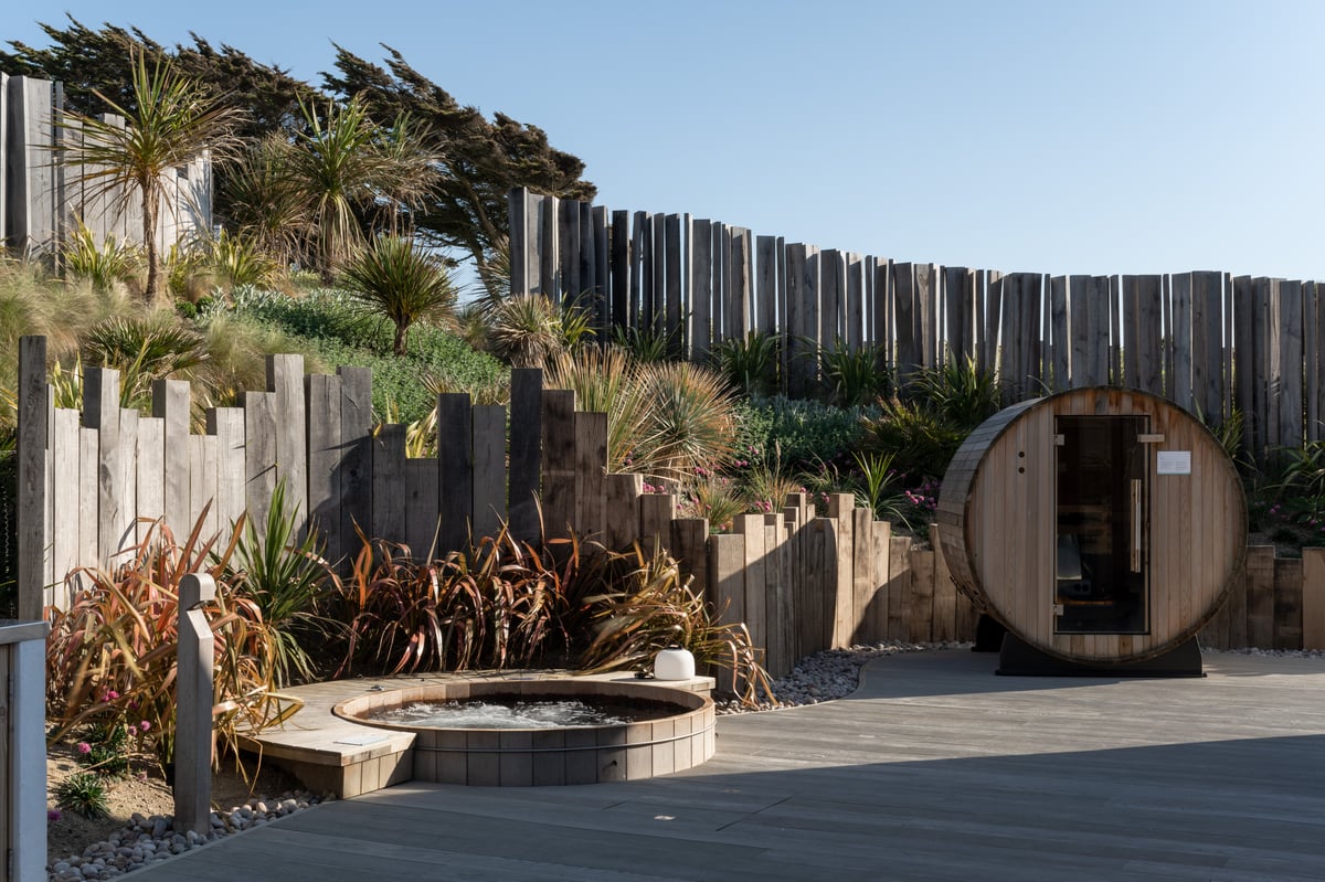 Three Bed Beach House at Three Mile Beach