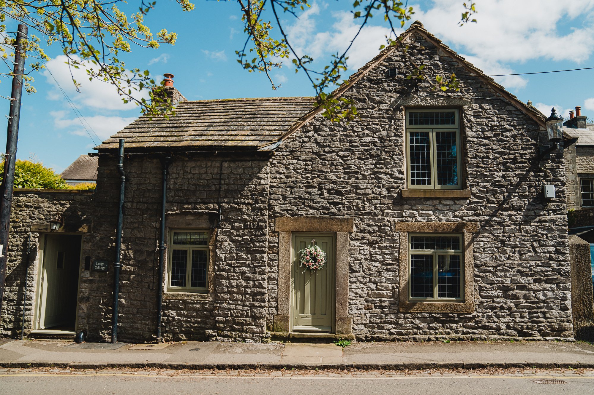 Lodge Cottage - Image 1