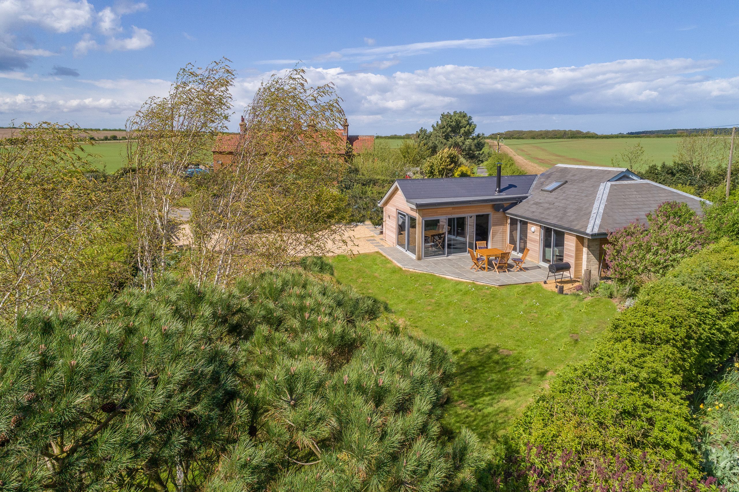 Peterstone Lodge - Image 1