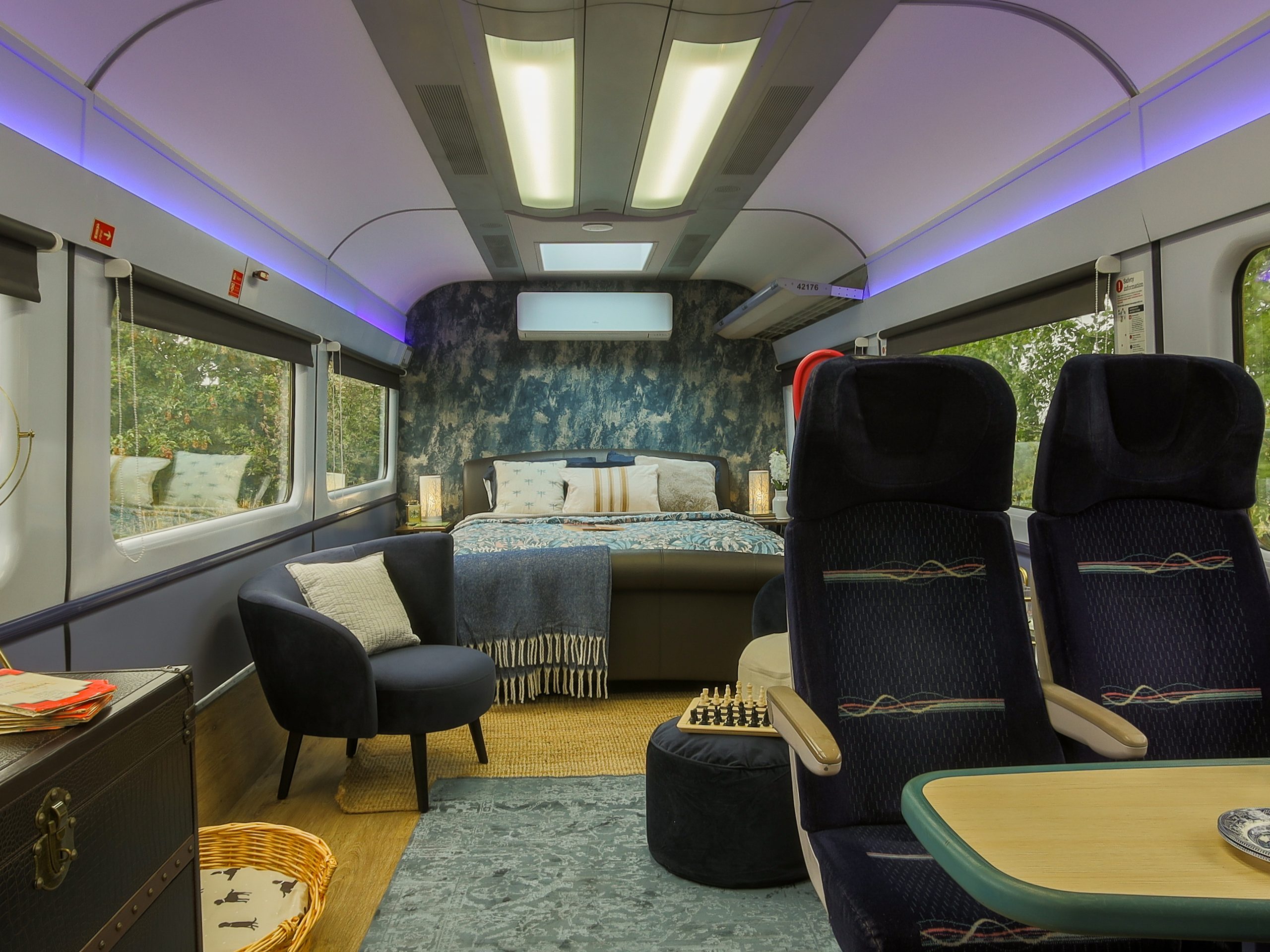 The Carriage Ely Paddington