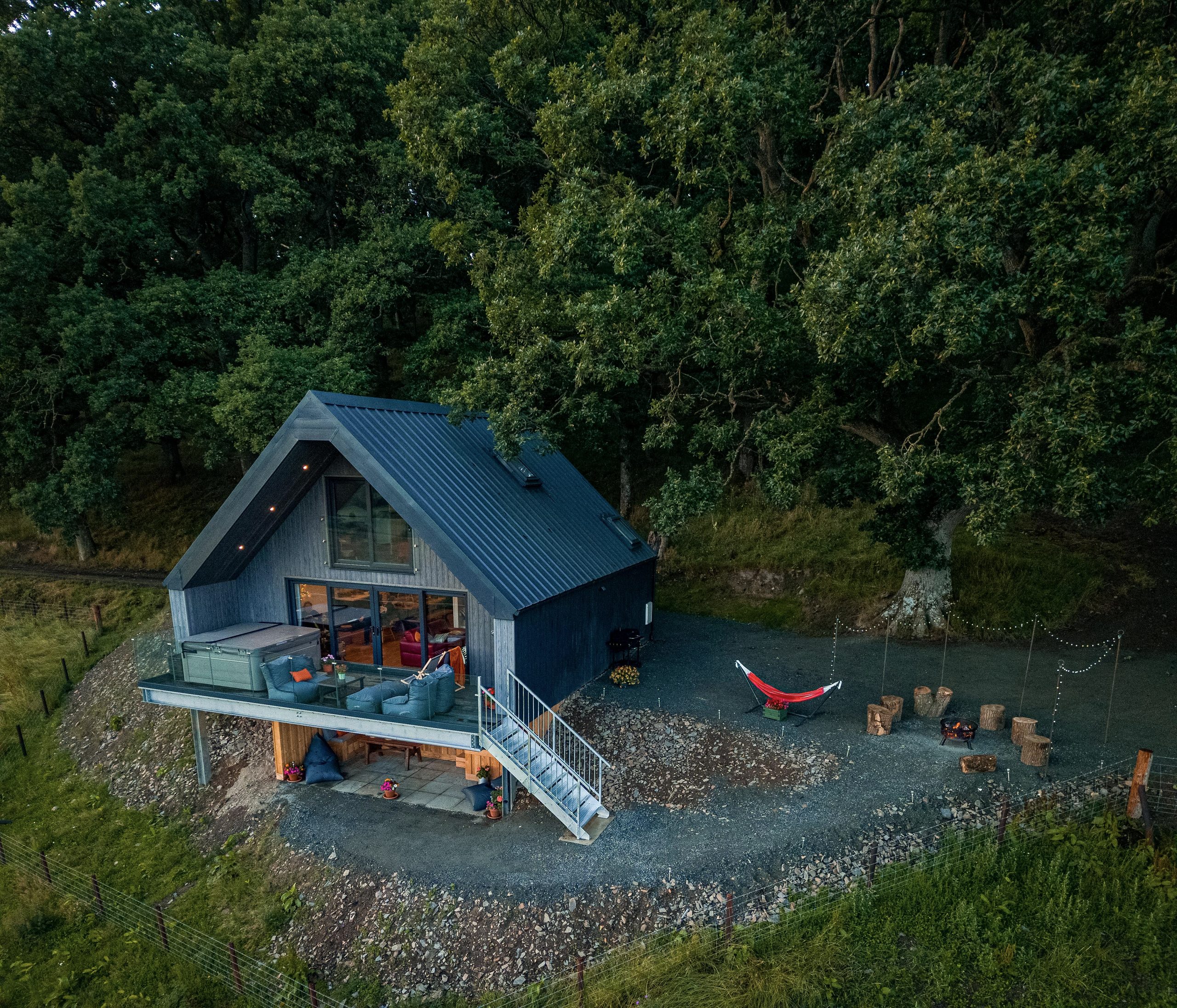 Oolert at Rhiw Wood Treehouses - Image 1