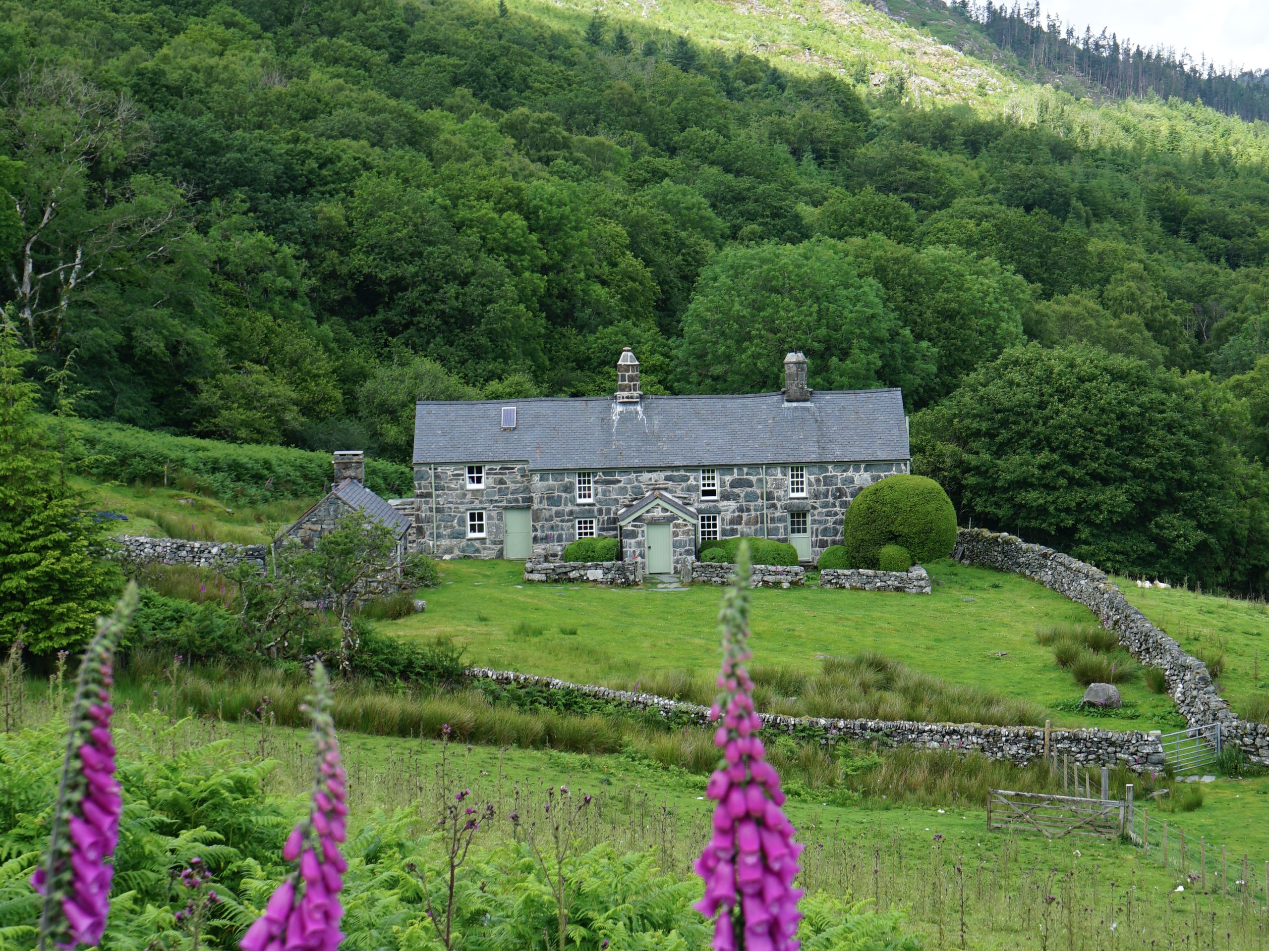 Garth Gell Farmhouse