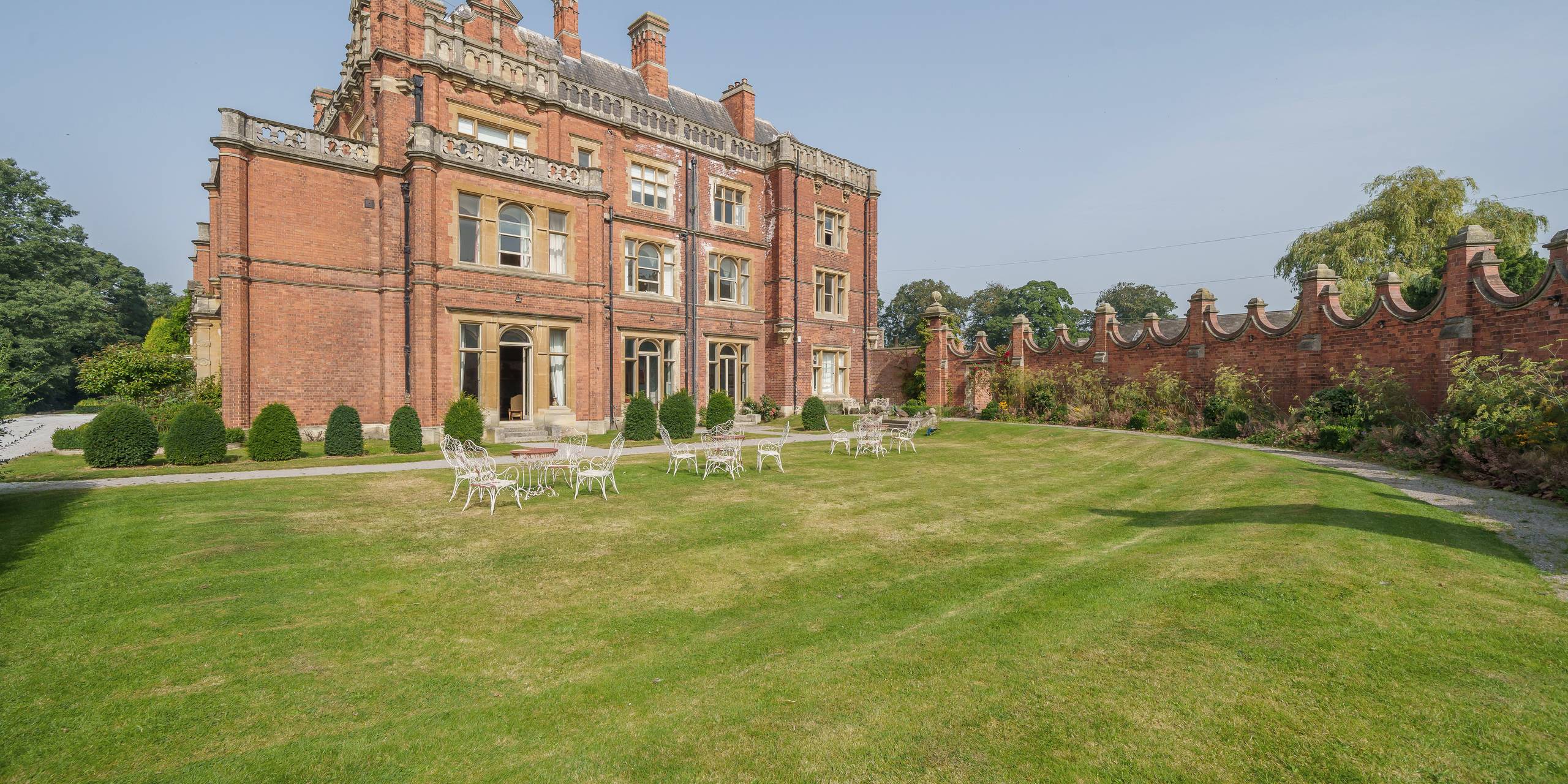 Rossington Hall