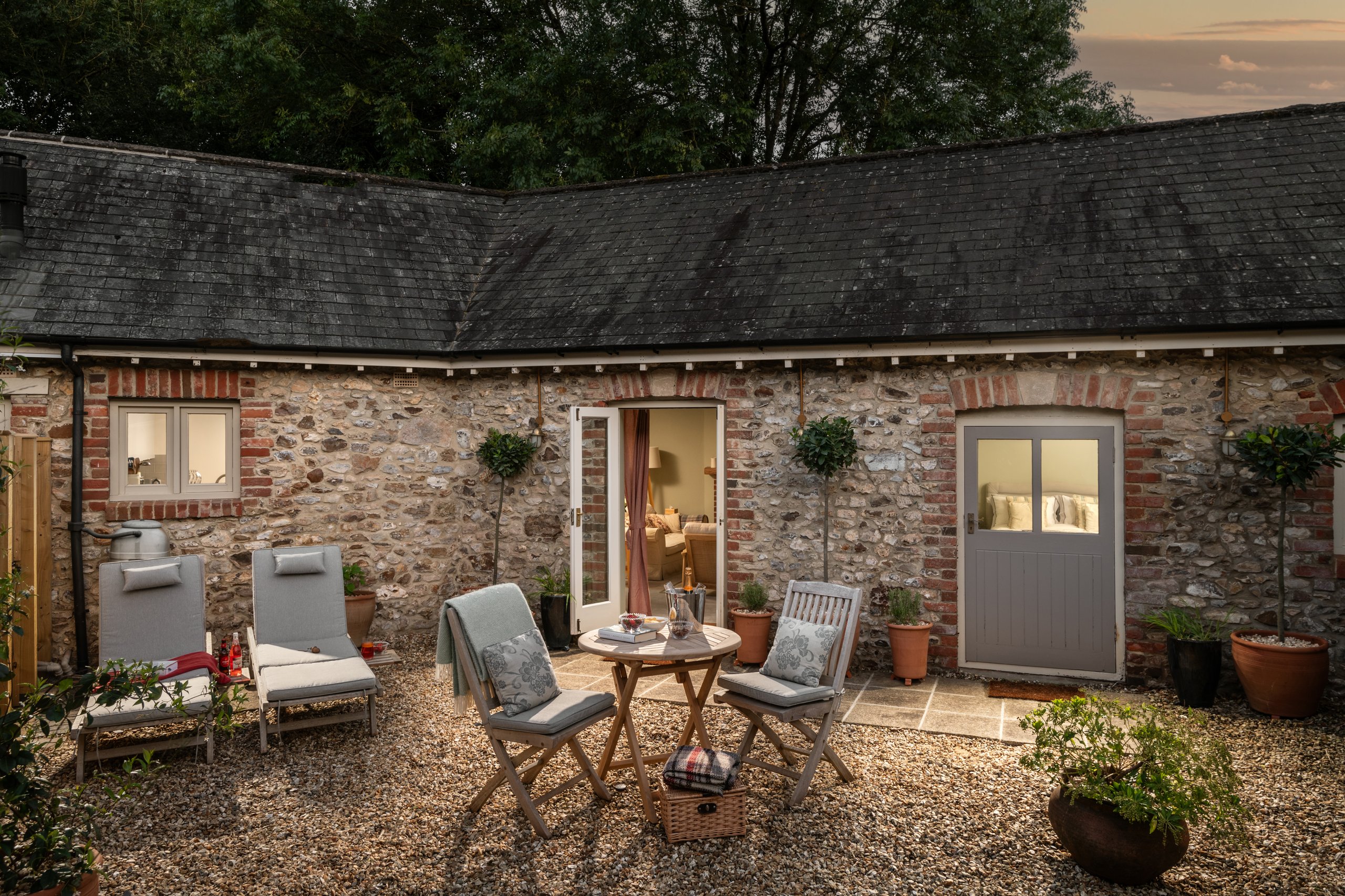 Acorn Cottage - Image 1