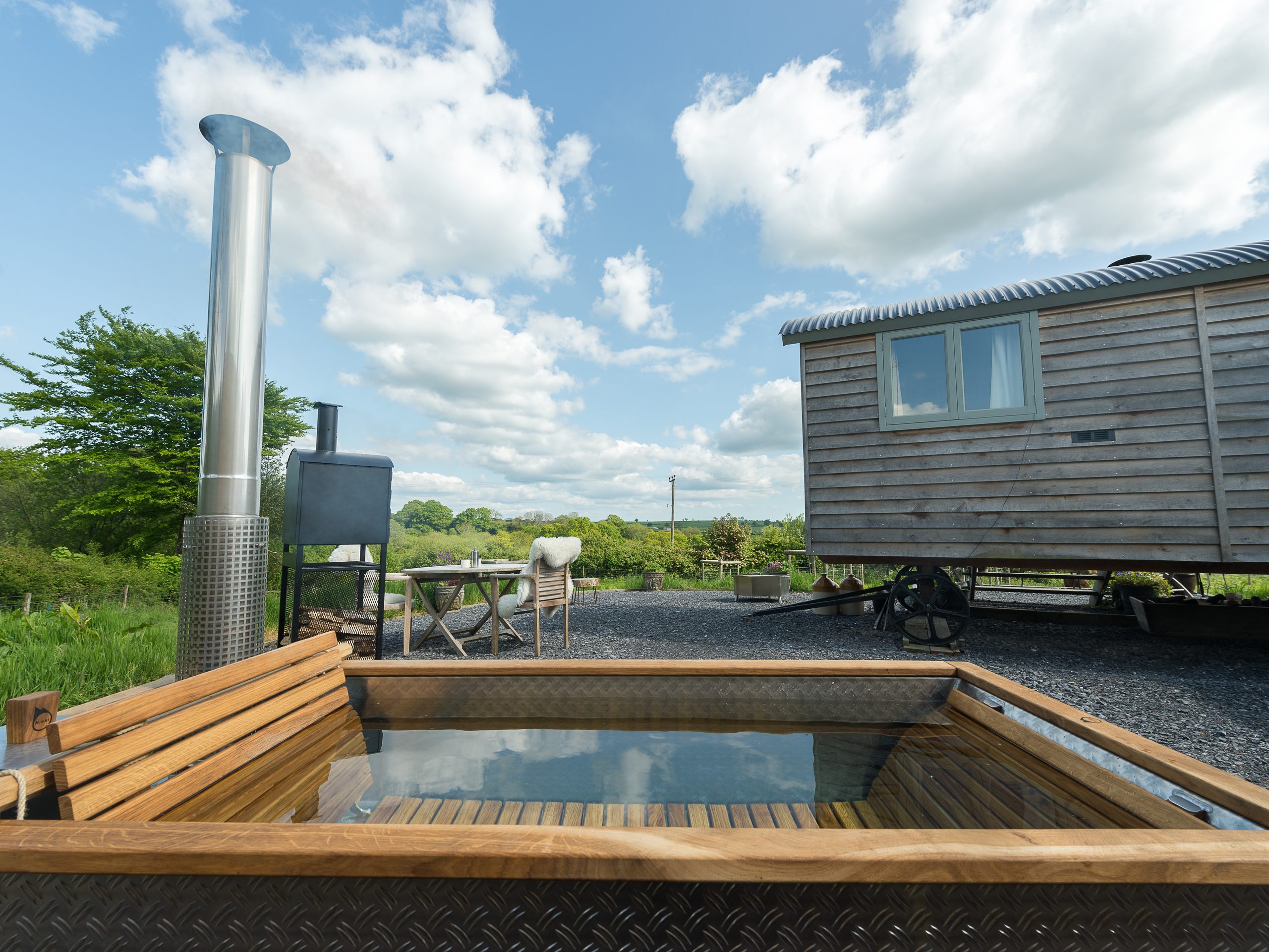 Dimpsey Shepherd's Hut Glamping