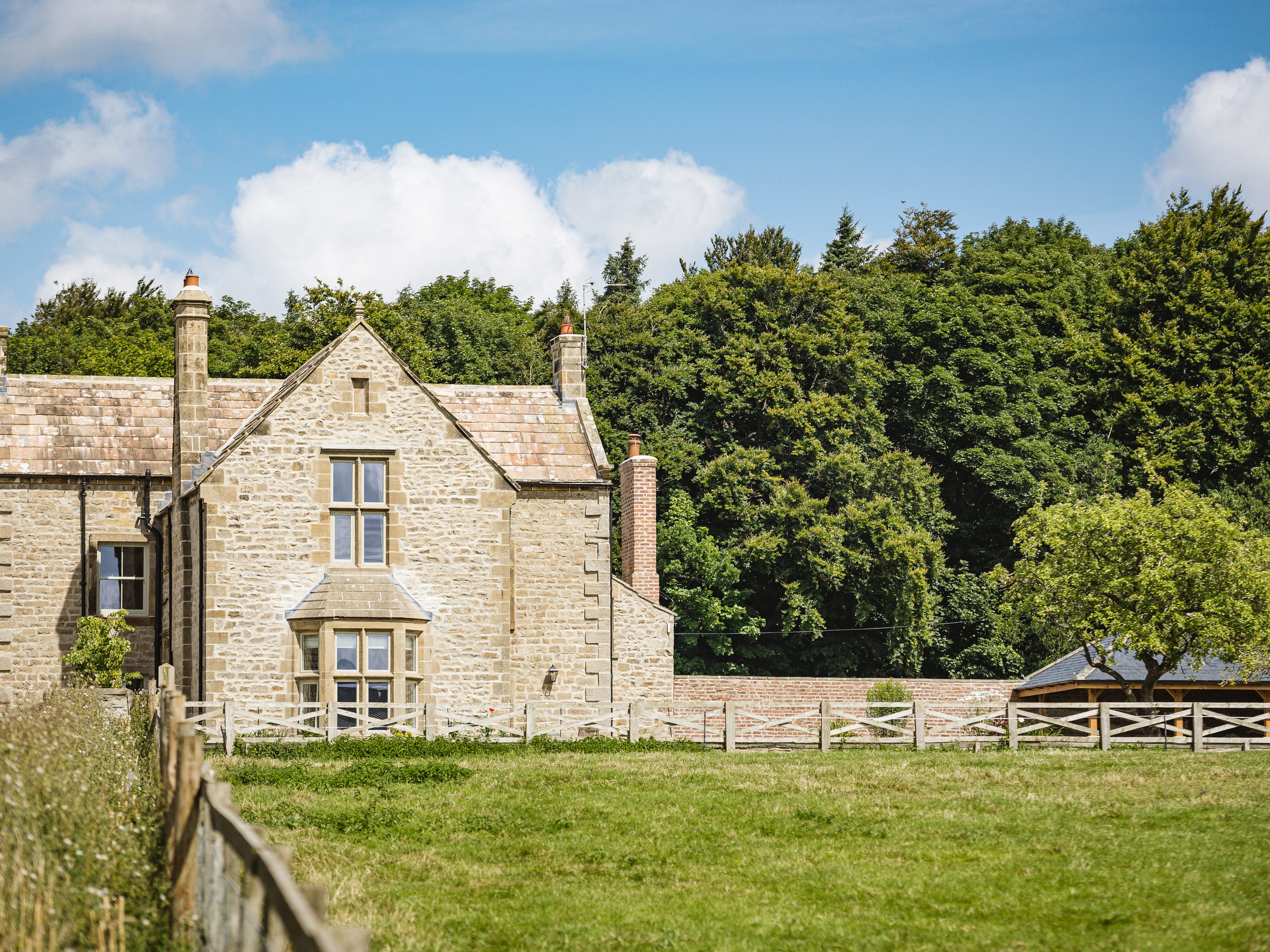 Hollins Farmhouse