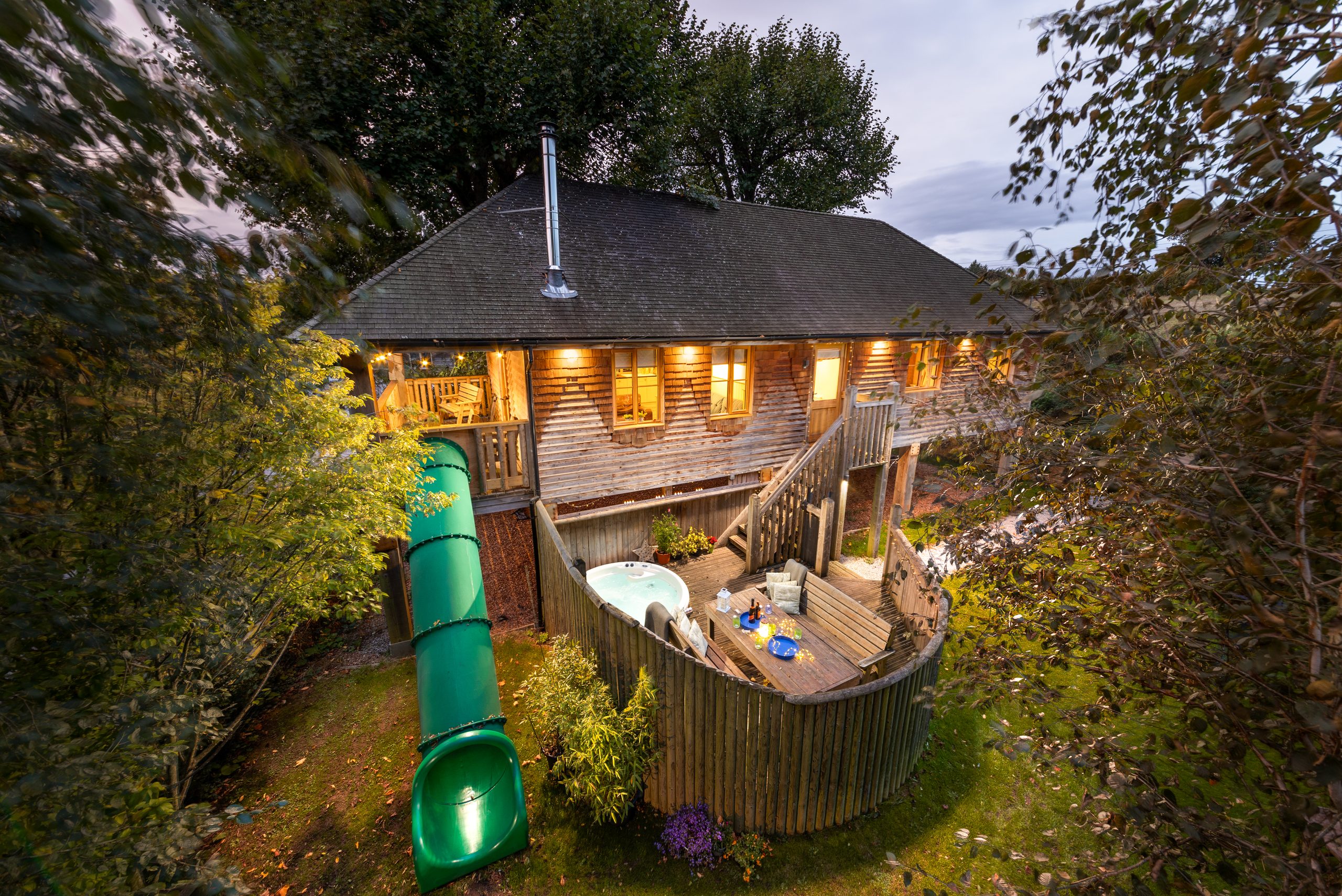 Apple Treehouse - Image 1