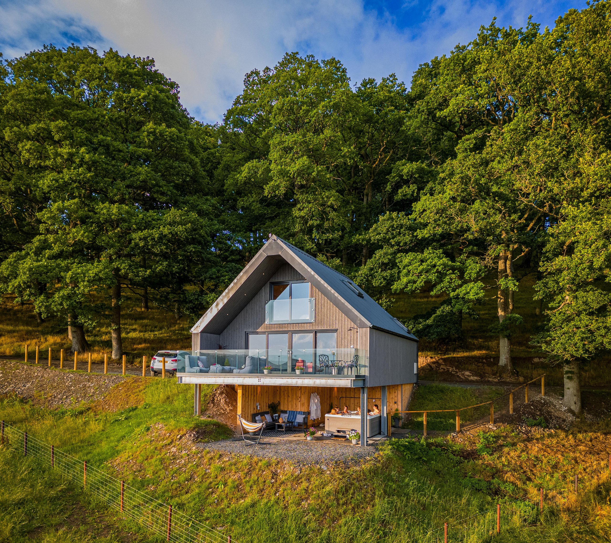 Cnocell y Coed at Rhiw Wood Treehouses