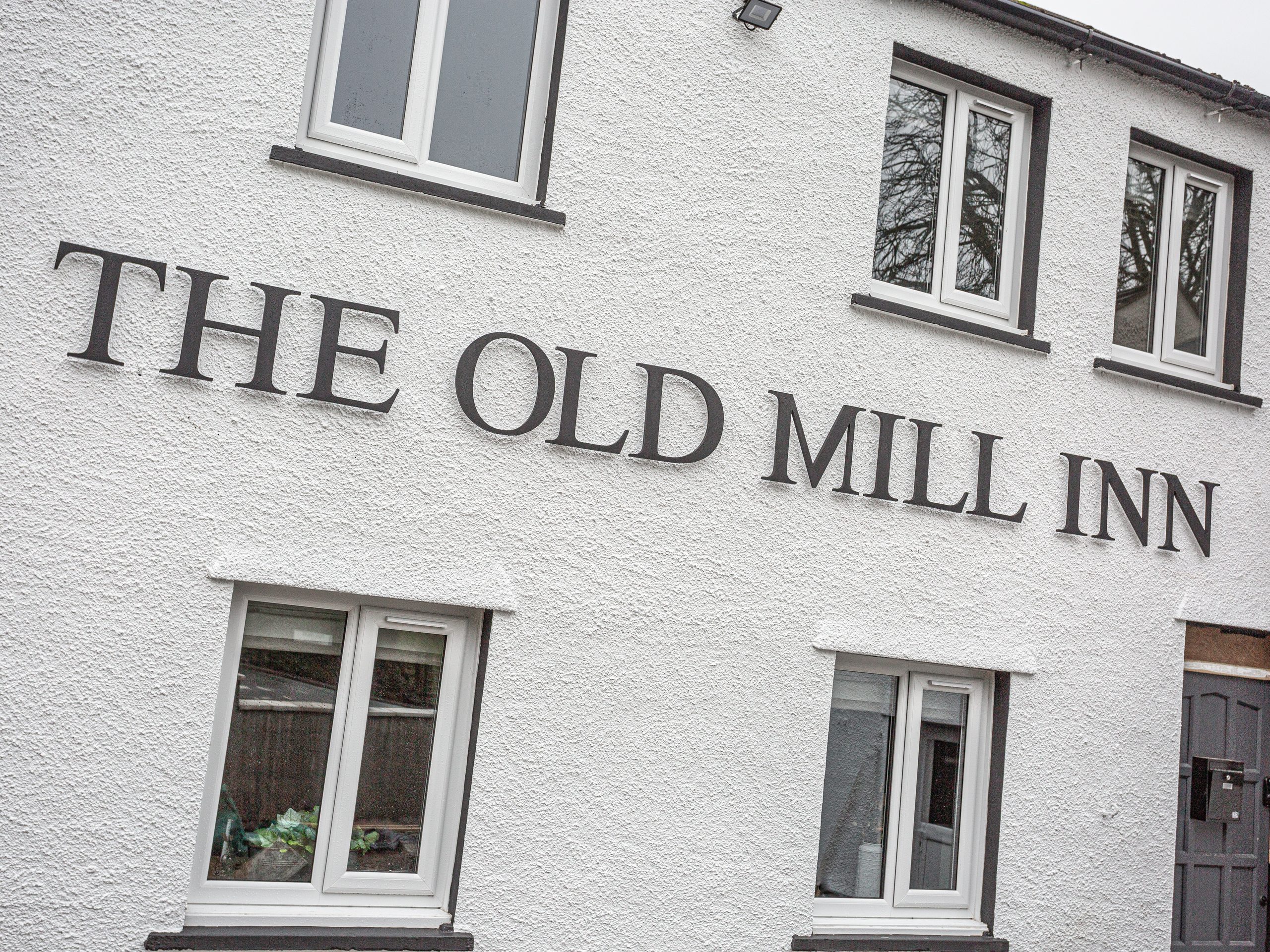 Old Mill Inn