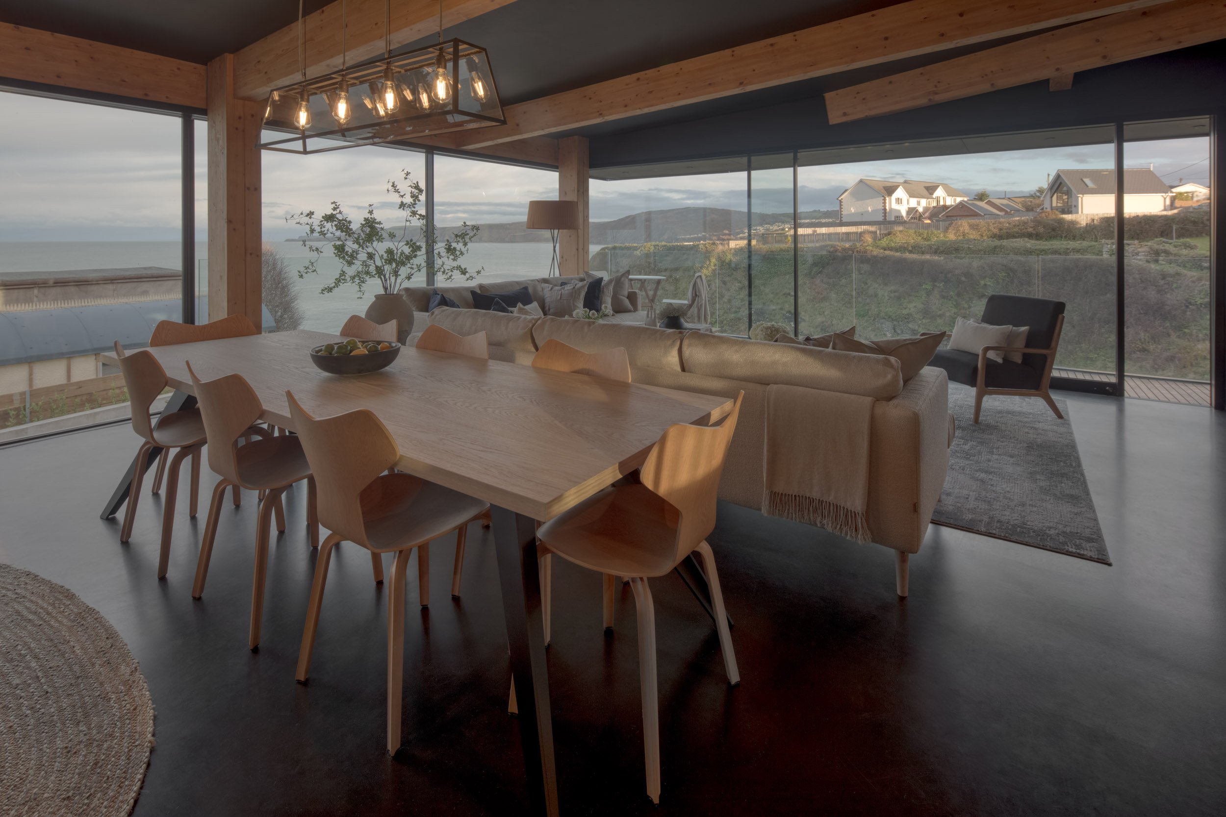 Edge House