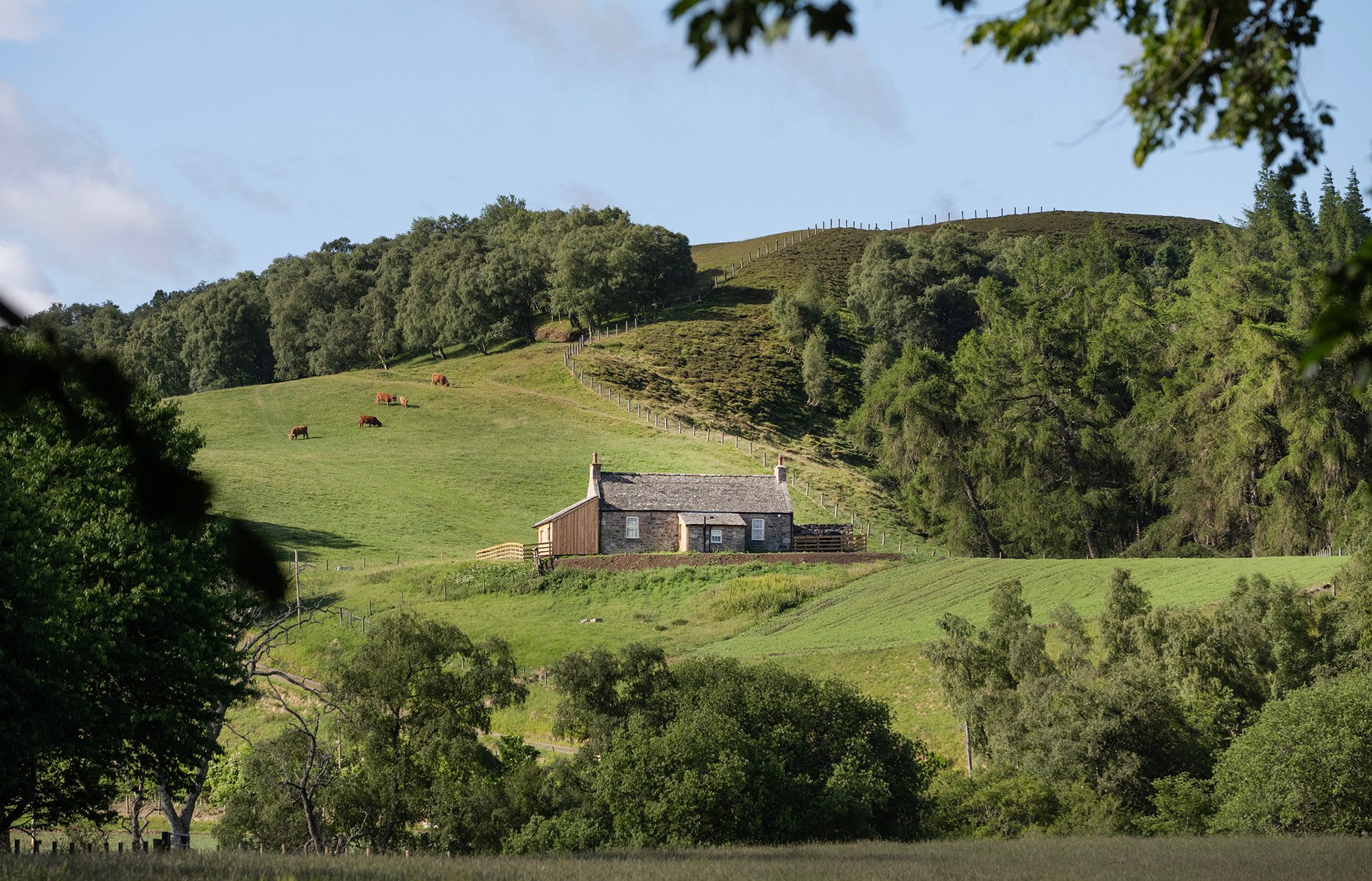 Bailebeg Cottage - Image 1
