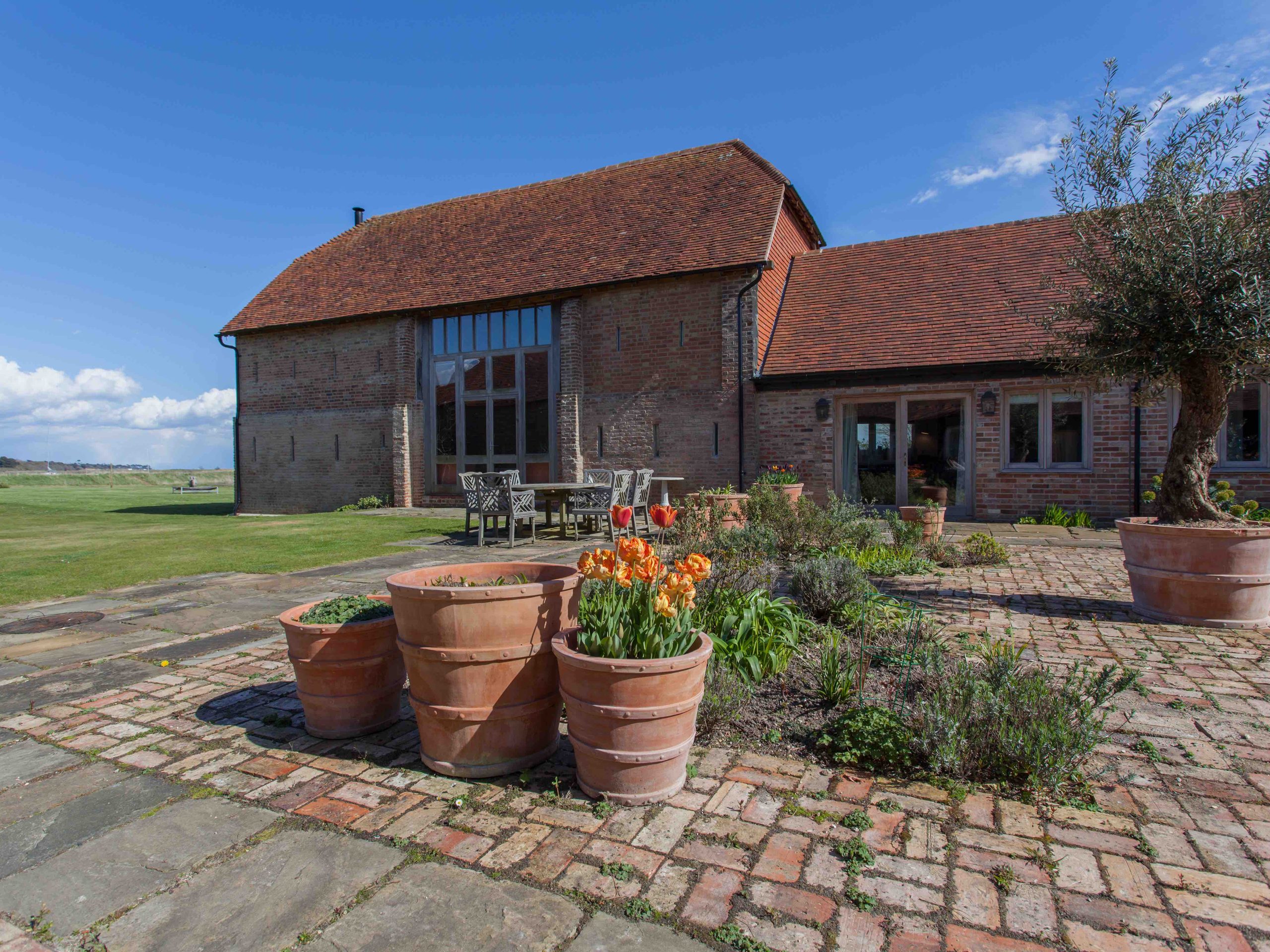 Gins Barn