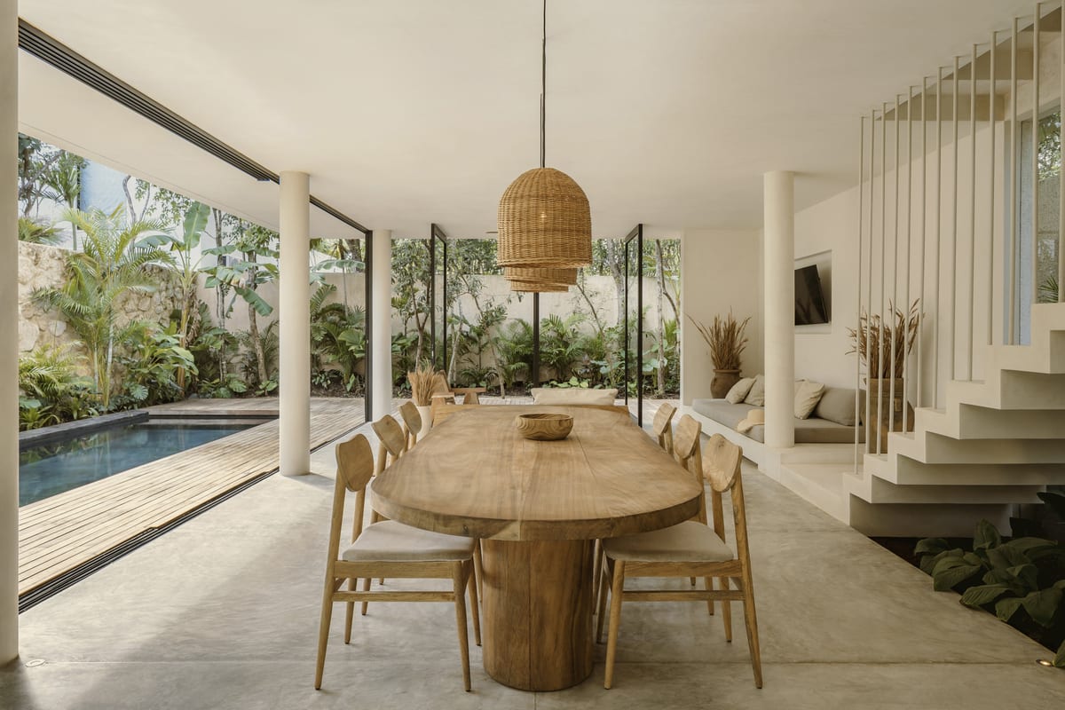 The Jungle Villa - Image 1