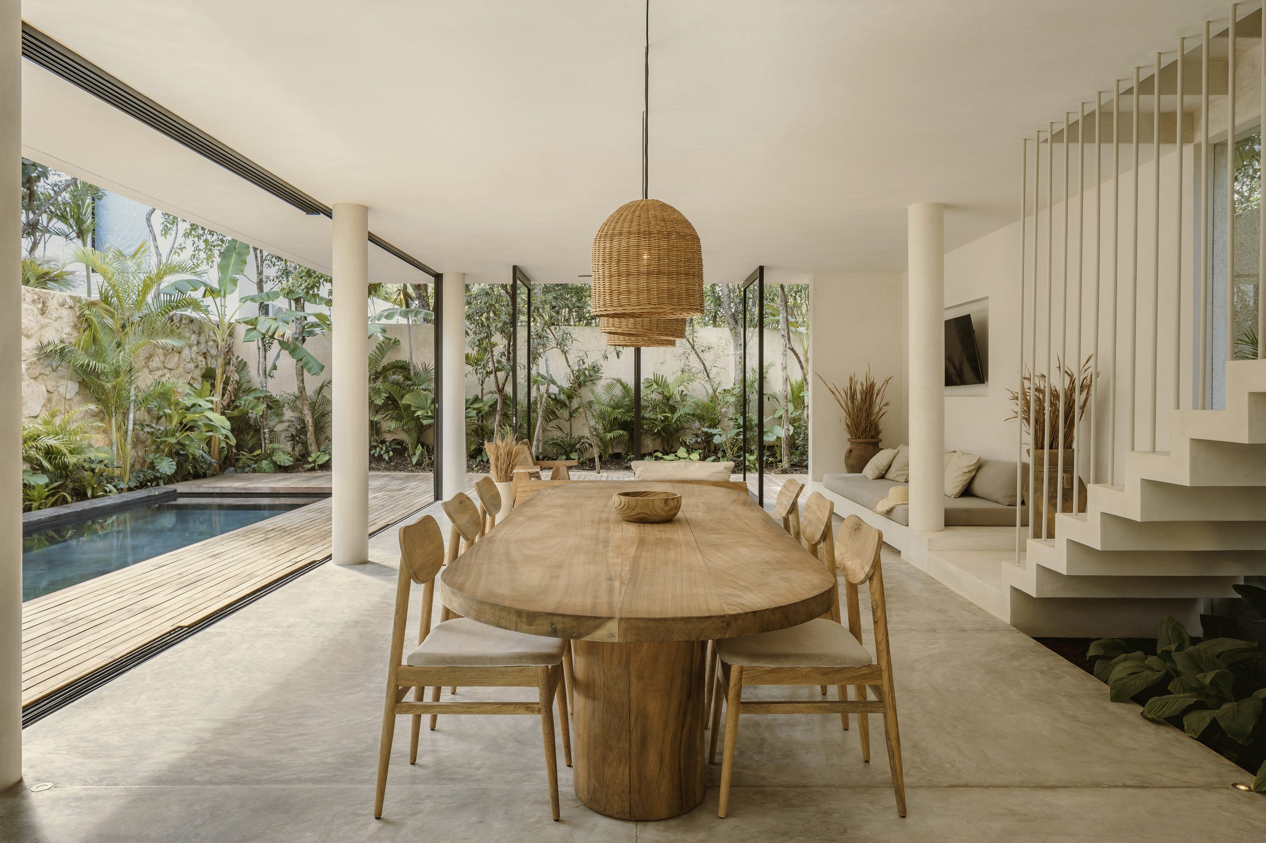 The Jungle Villa - Image 1