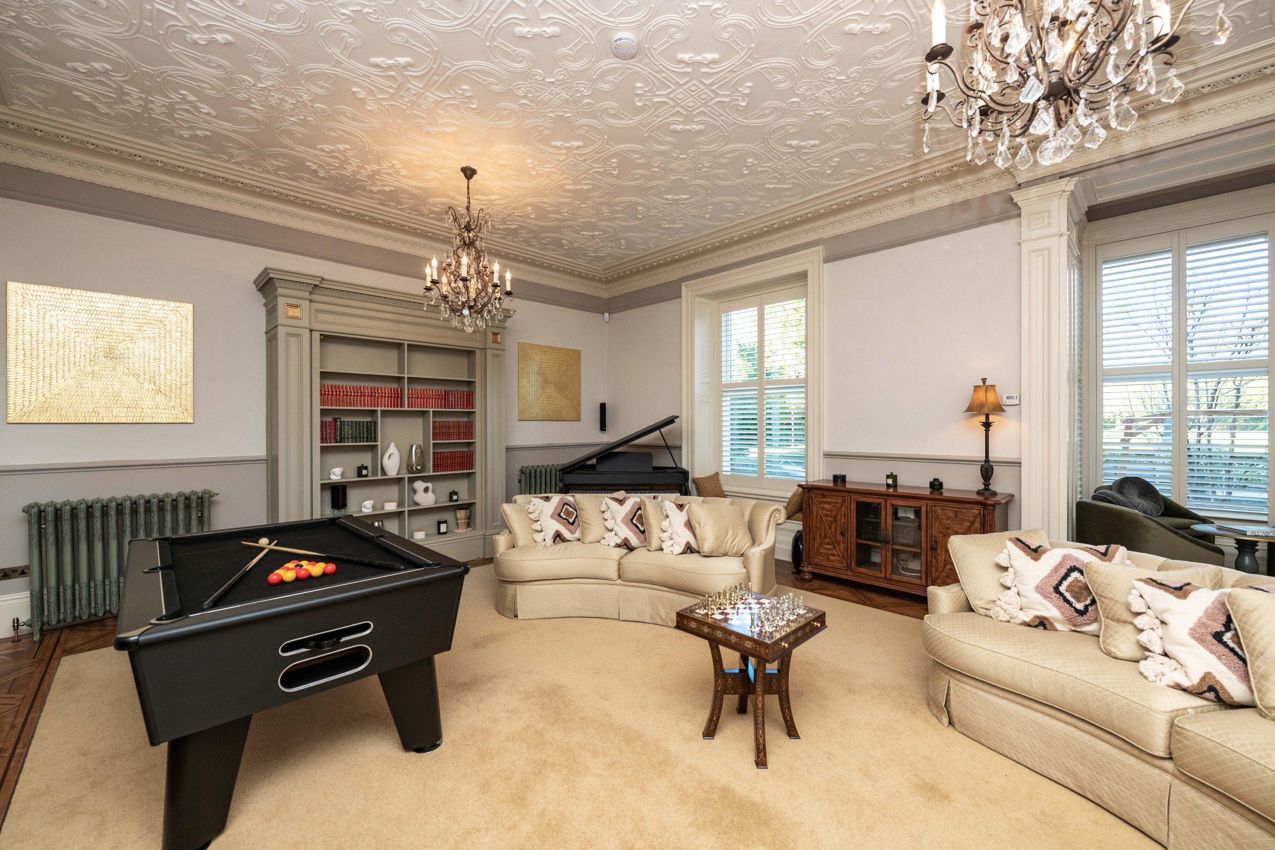 Royal Garden Suite - Image 1