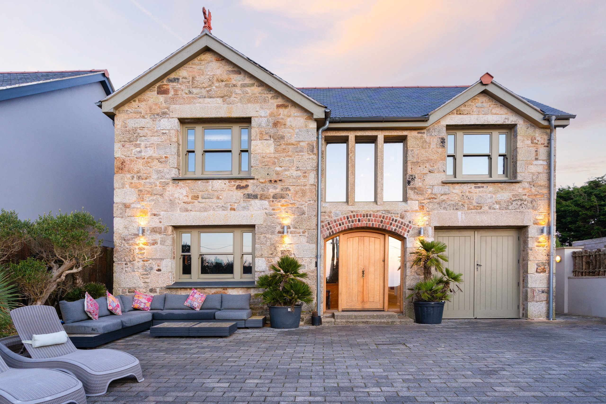 Sunset House