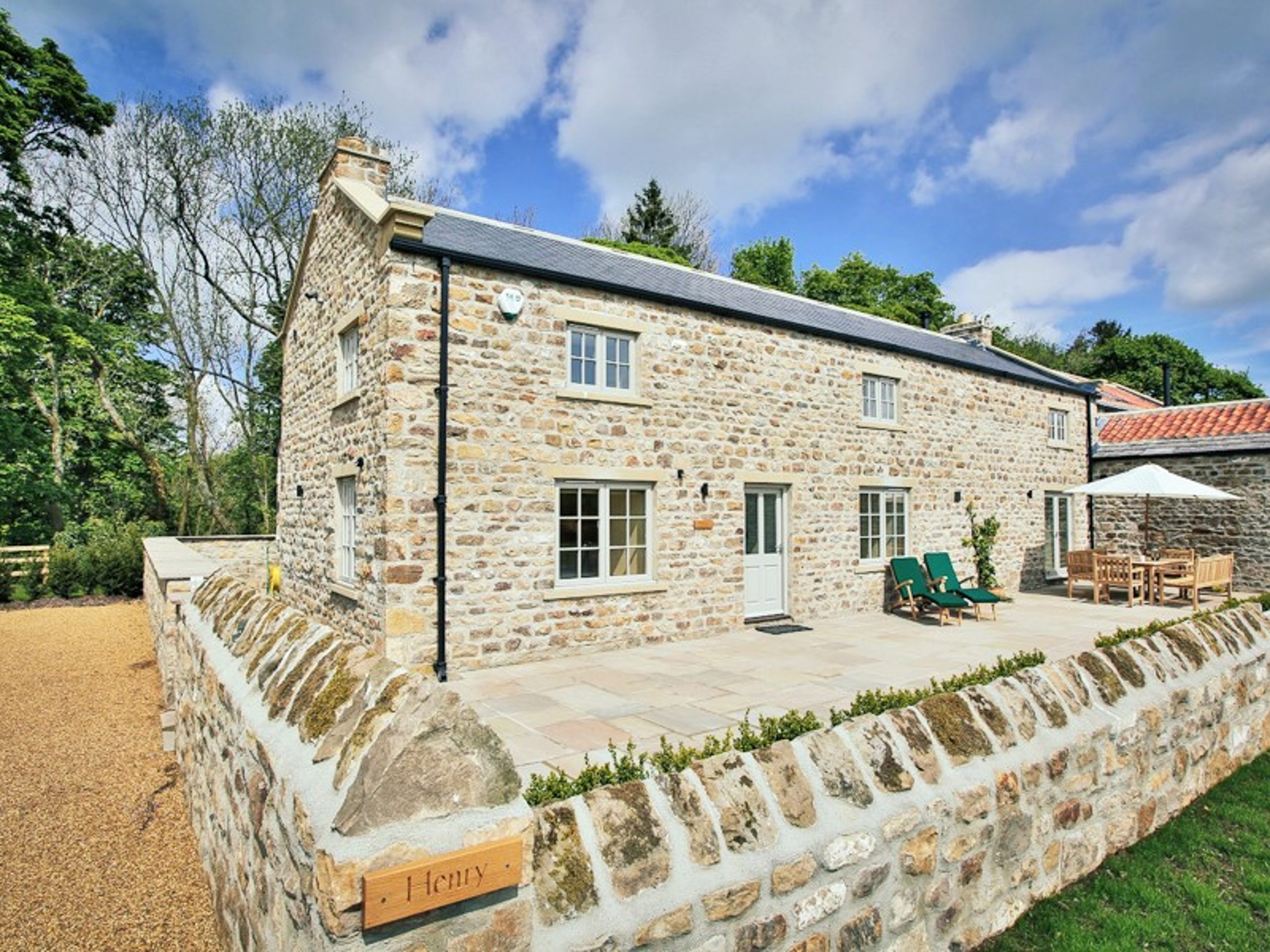 Holly House Farm