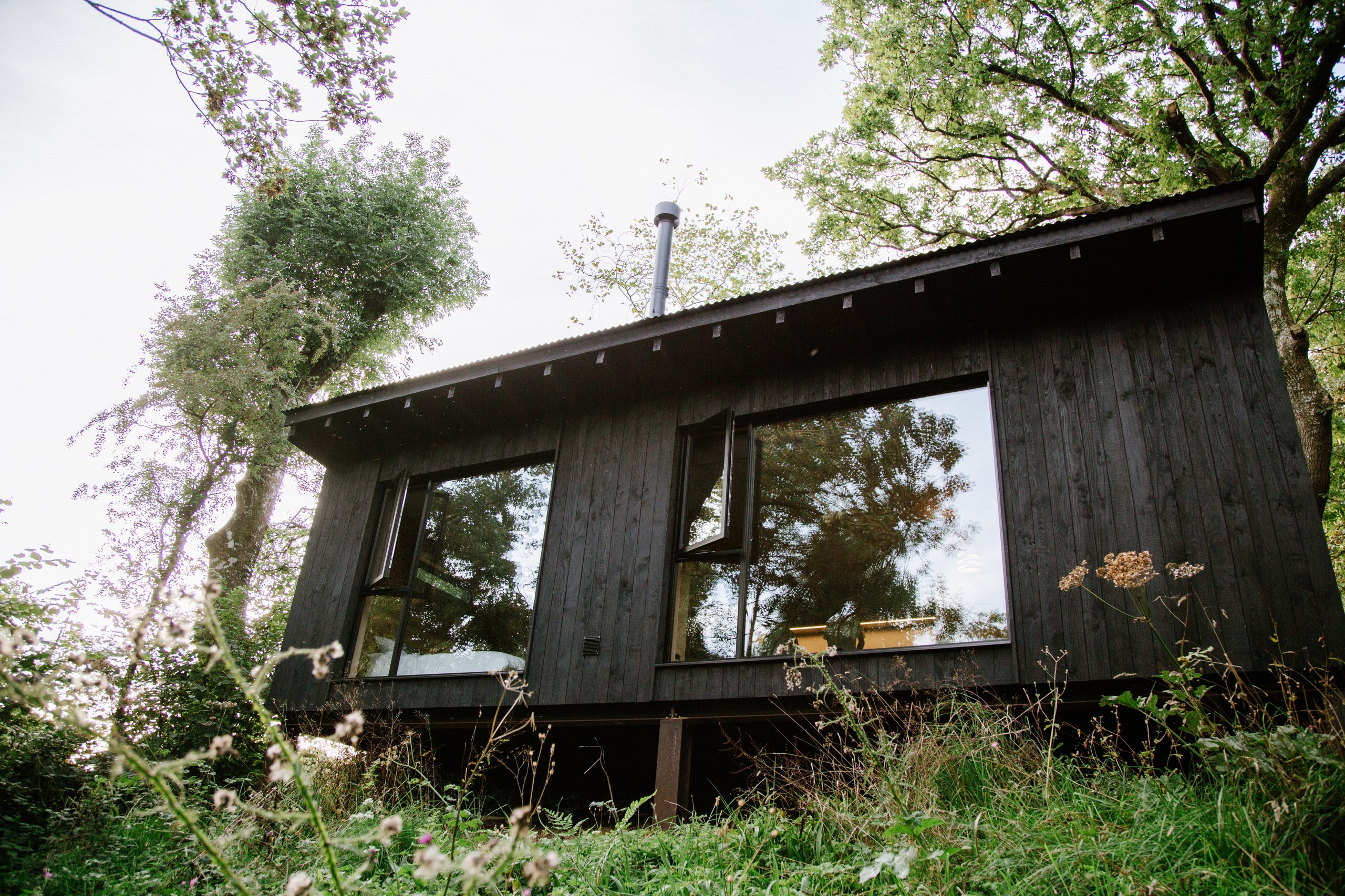 Kuro Cabin