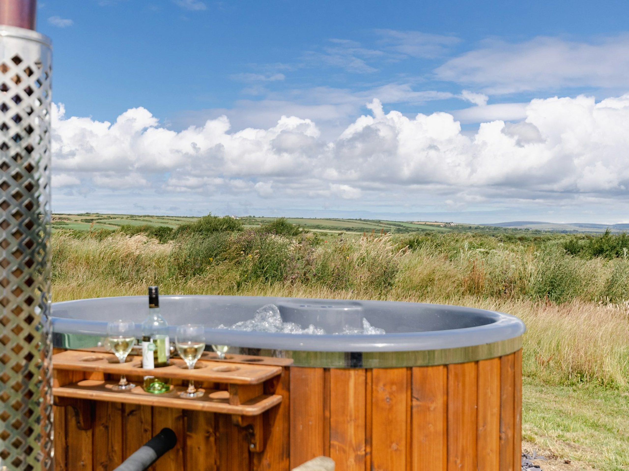 The Huts at Stargaze Glamping