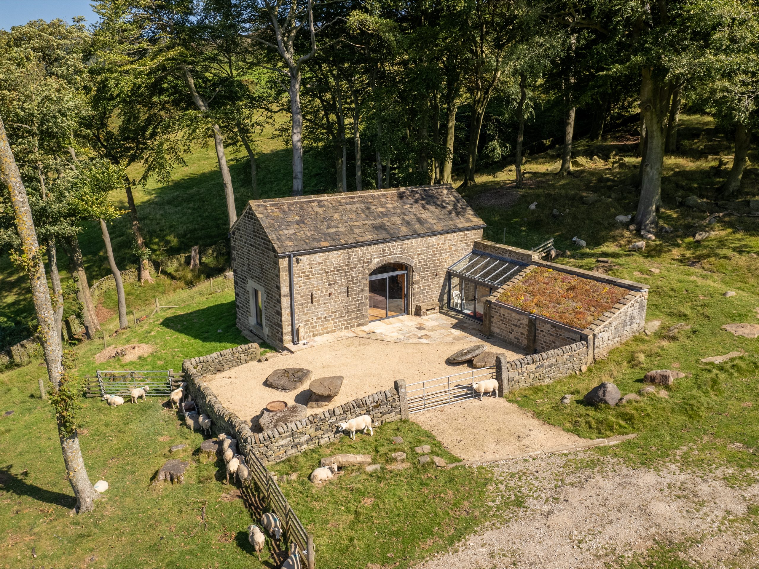 Stanage Barn