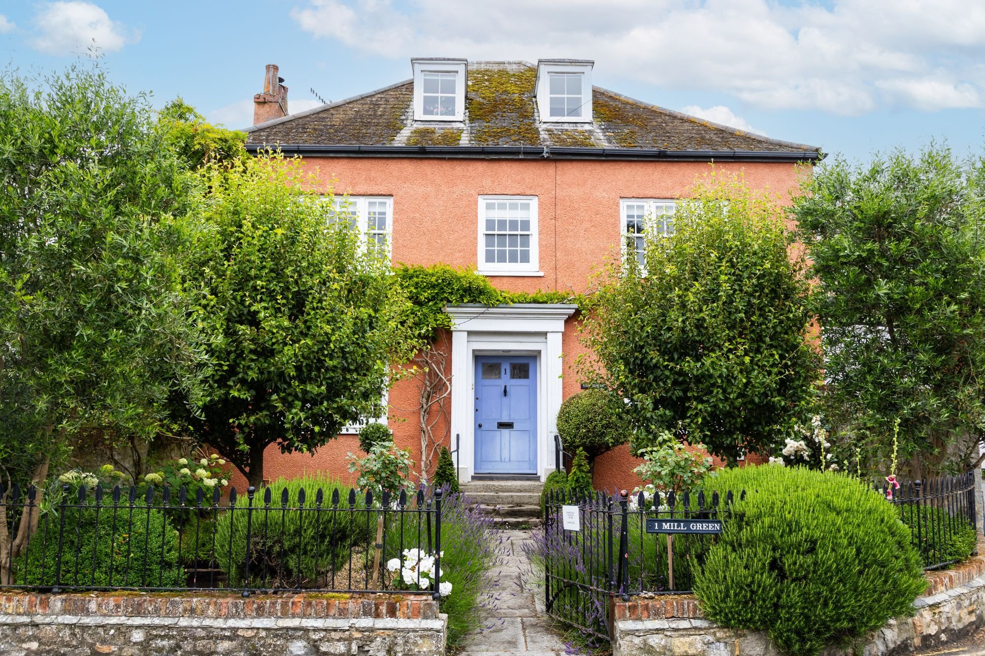 Lym House