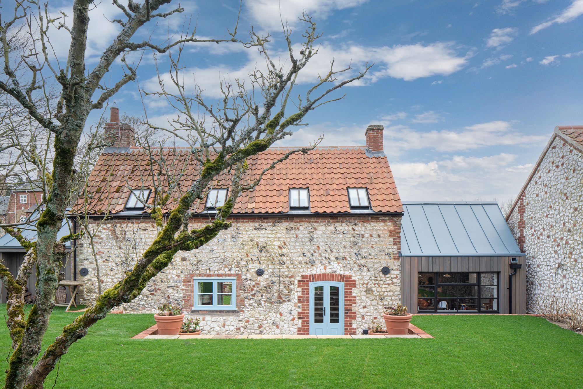 Crabtree Cottage - Image 1