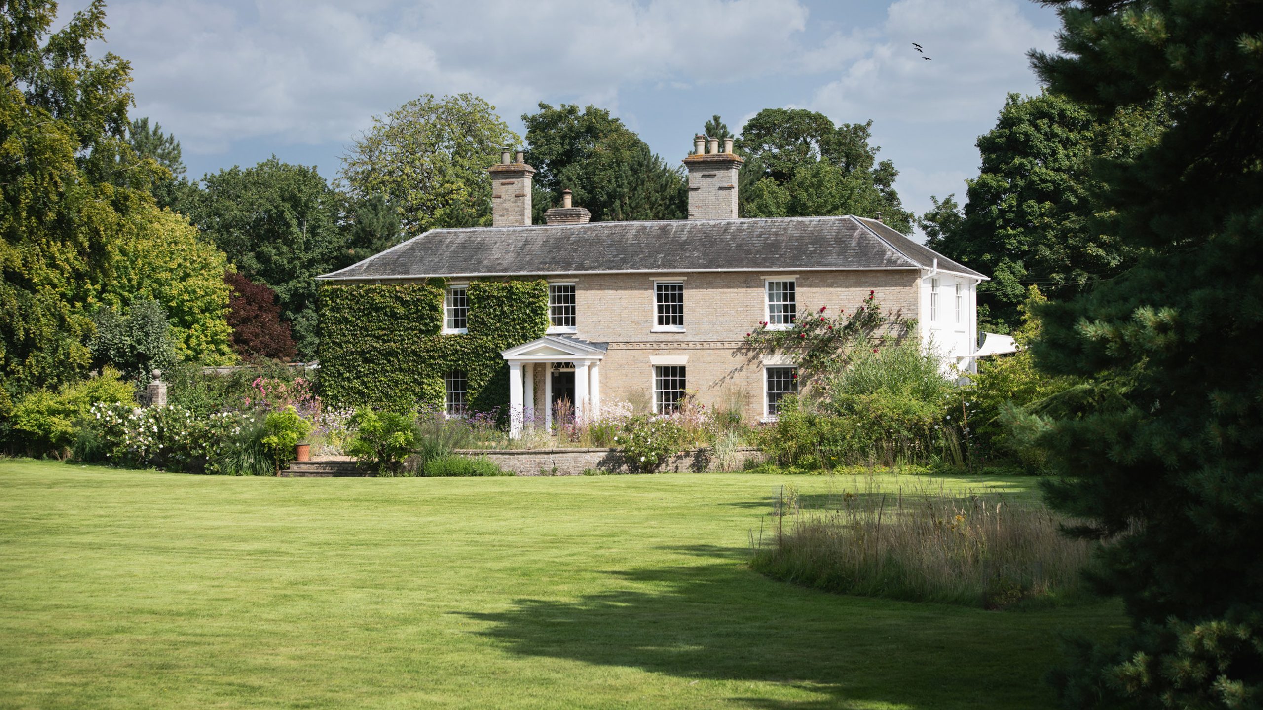 Vicarage House - Image 1