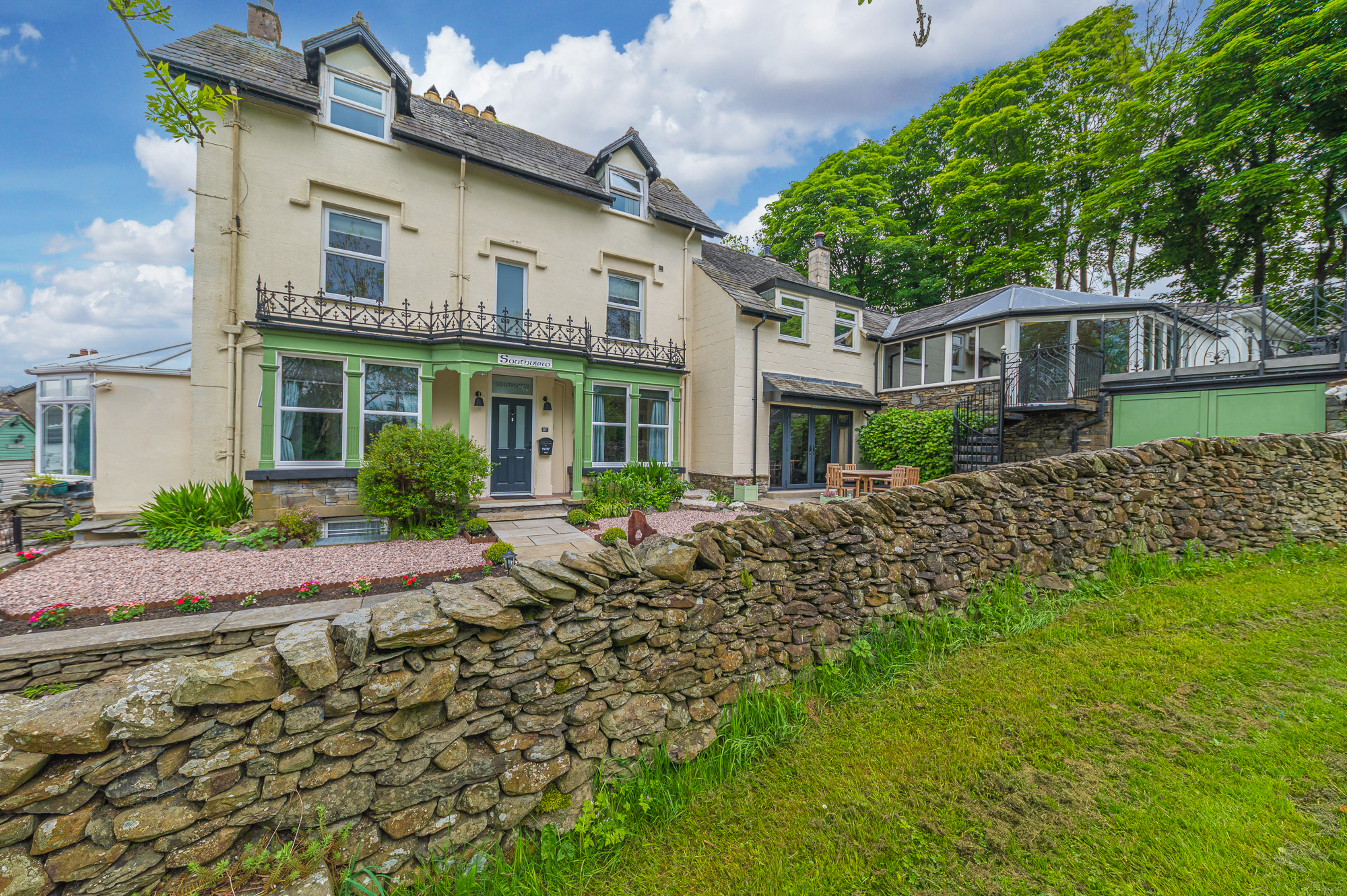 Southview Spa - Image 1