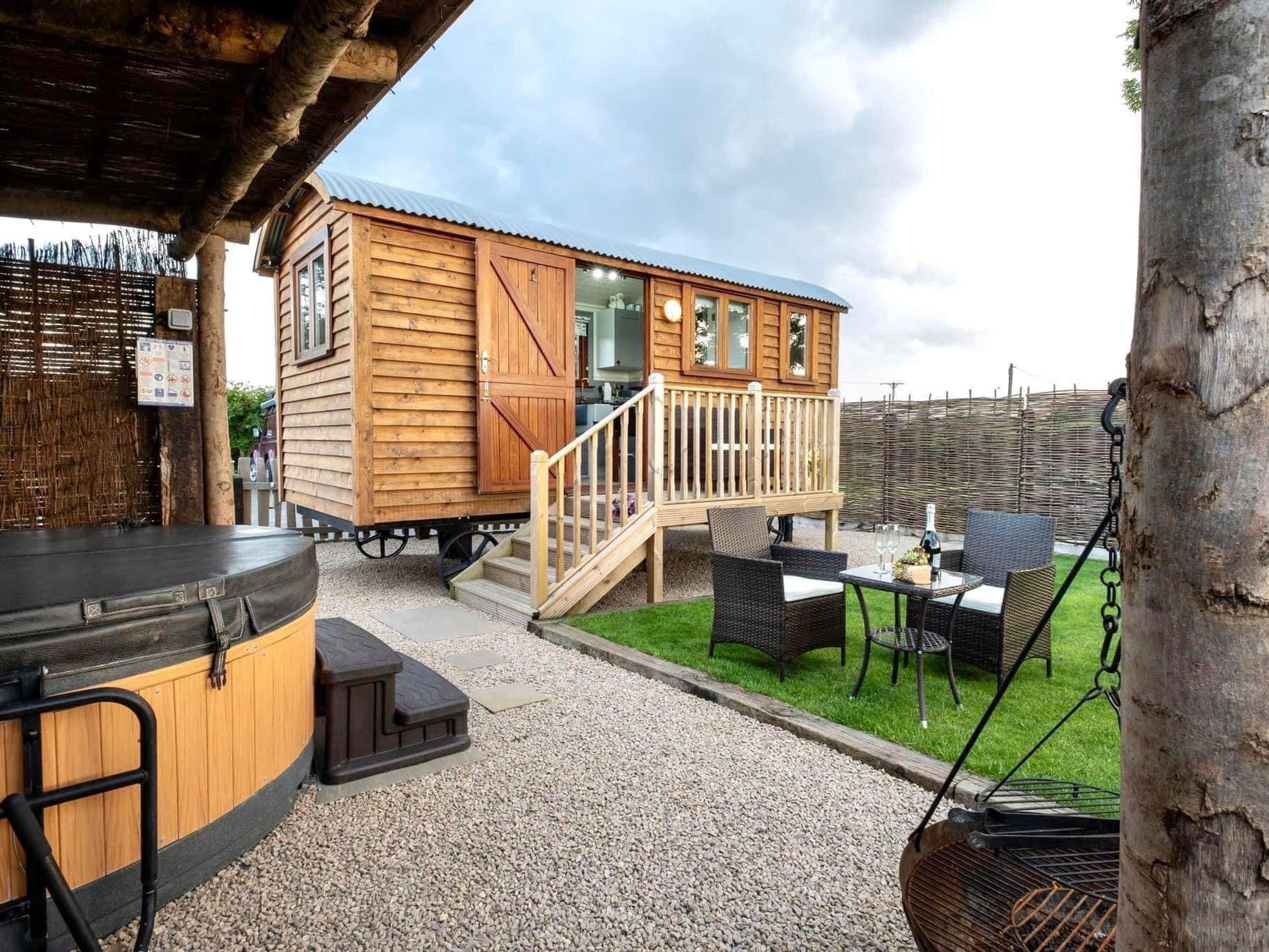 Spinney View Shepherds Huts