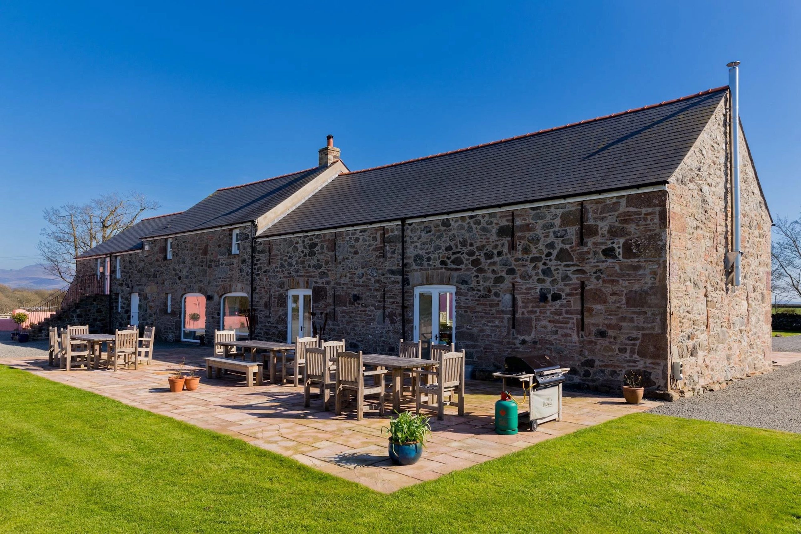 The Outbuildings - Image 1