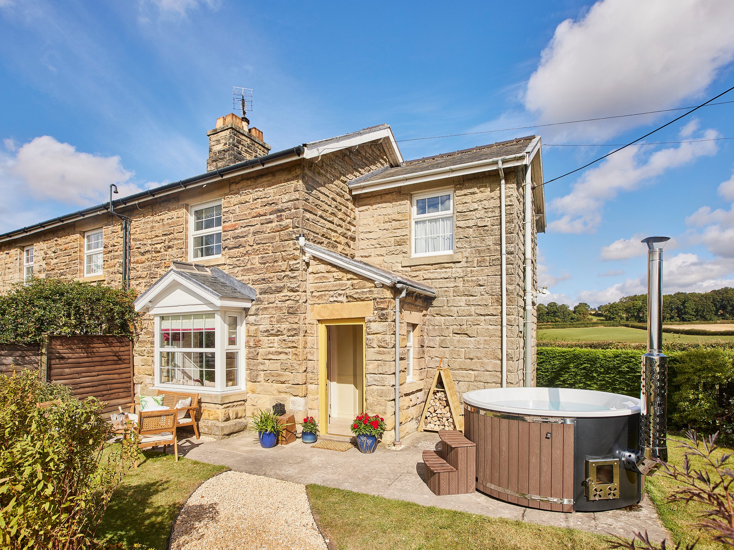 Crossing Cottage