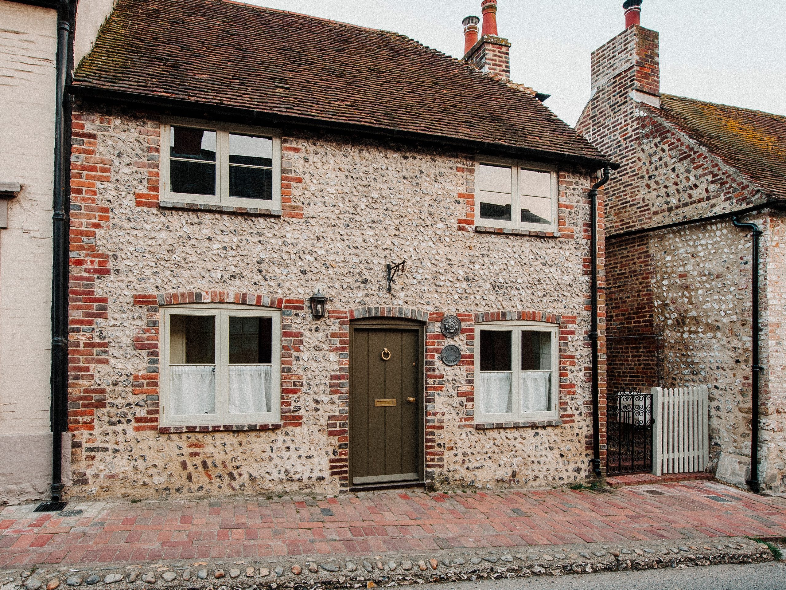 Flint Cottage