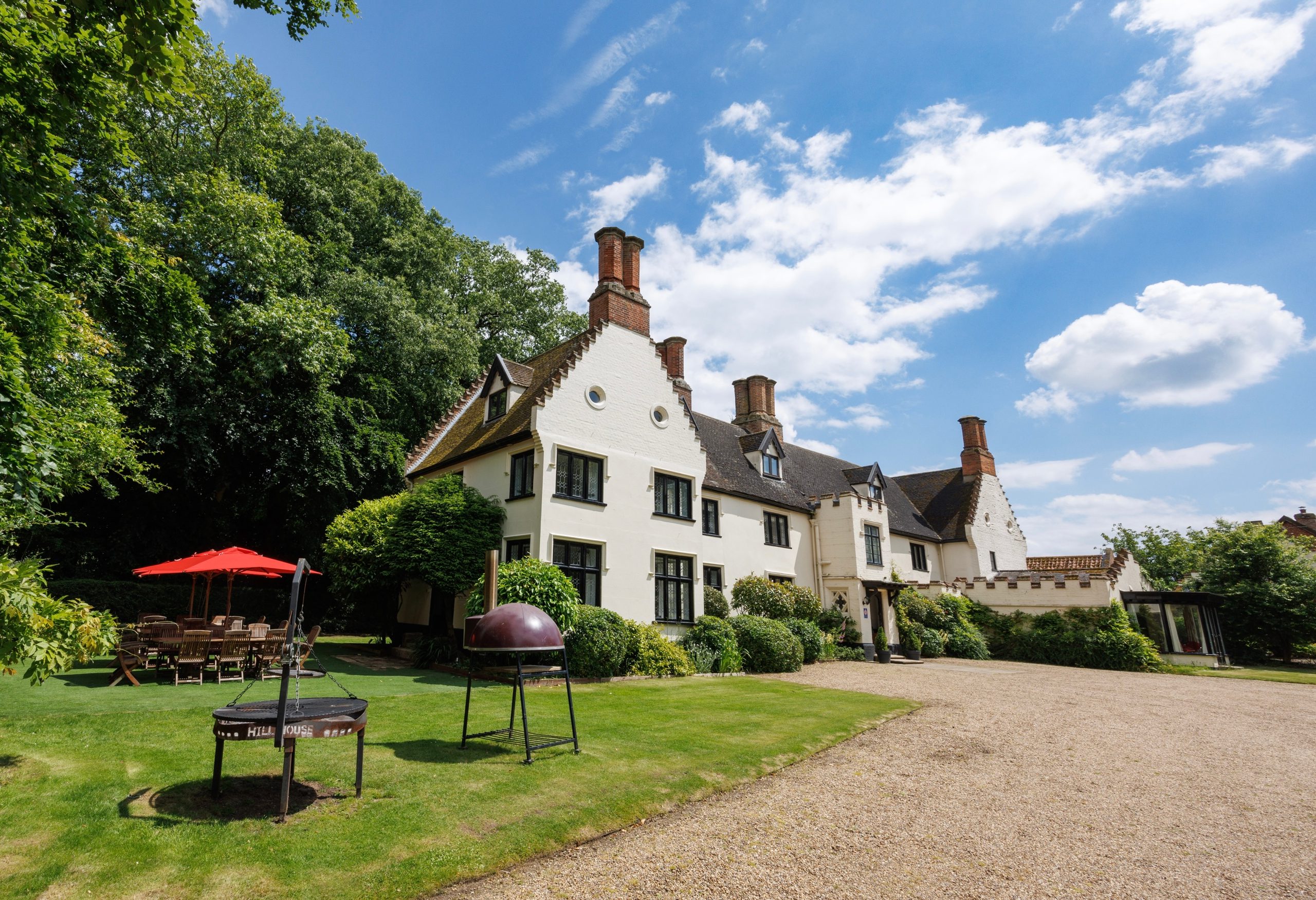 Hill House Norfolk - Image 1