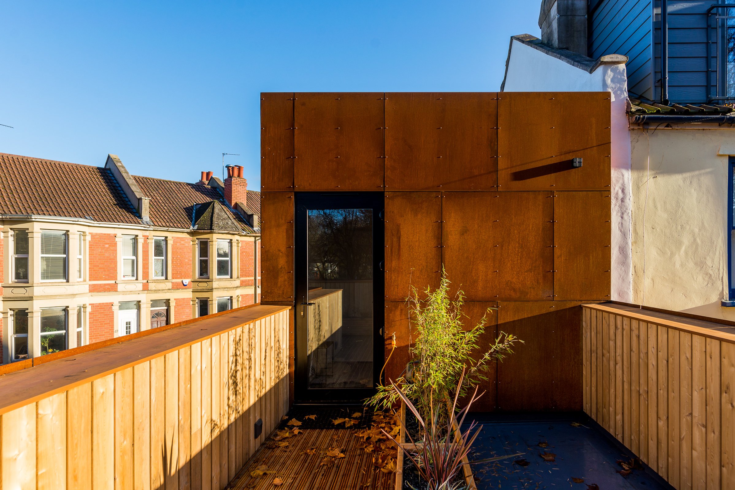 Corten Courtyard House