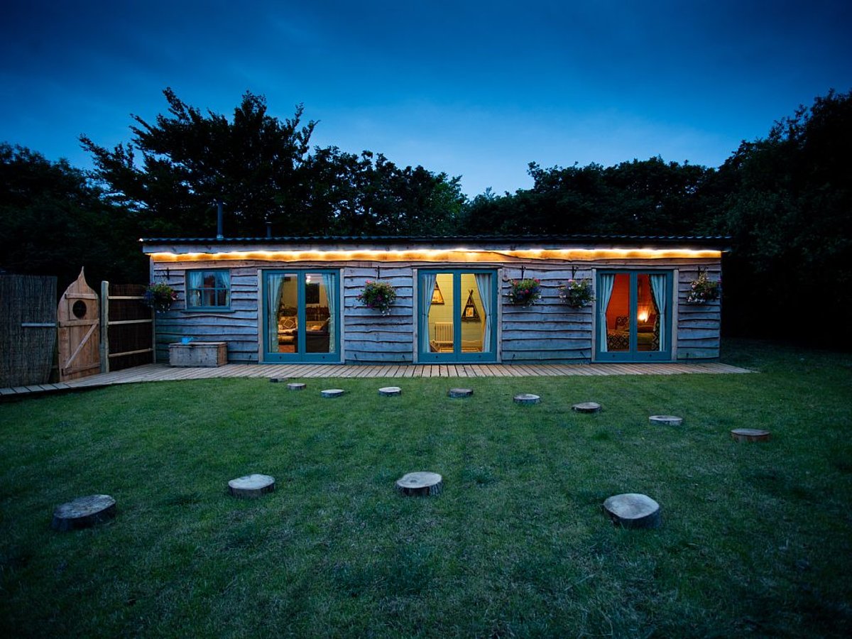 Cuckoo Moon Cabin