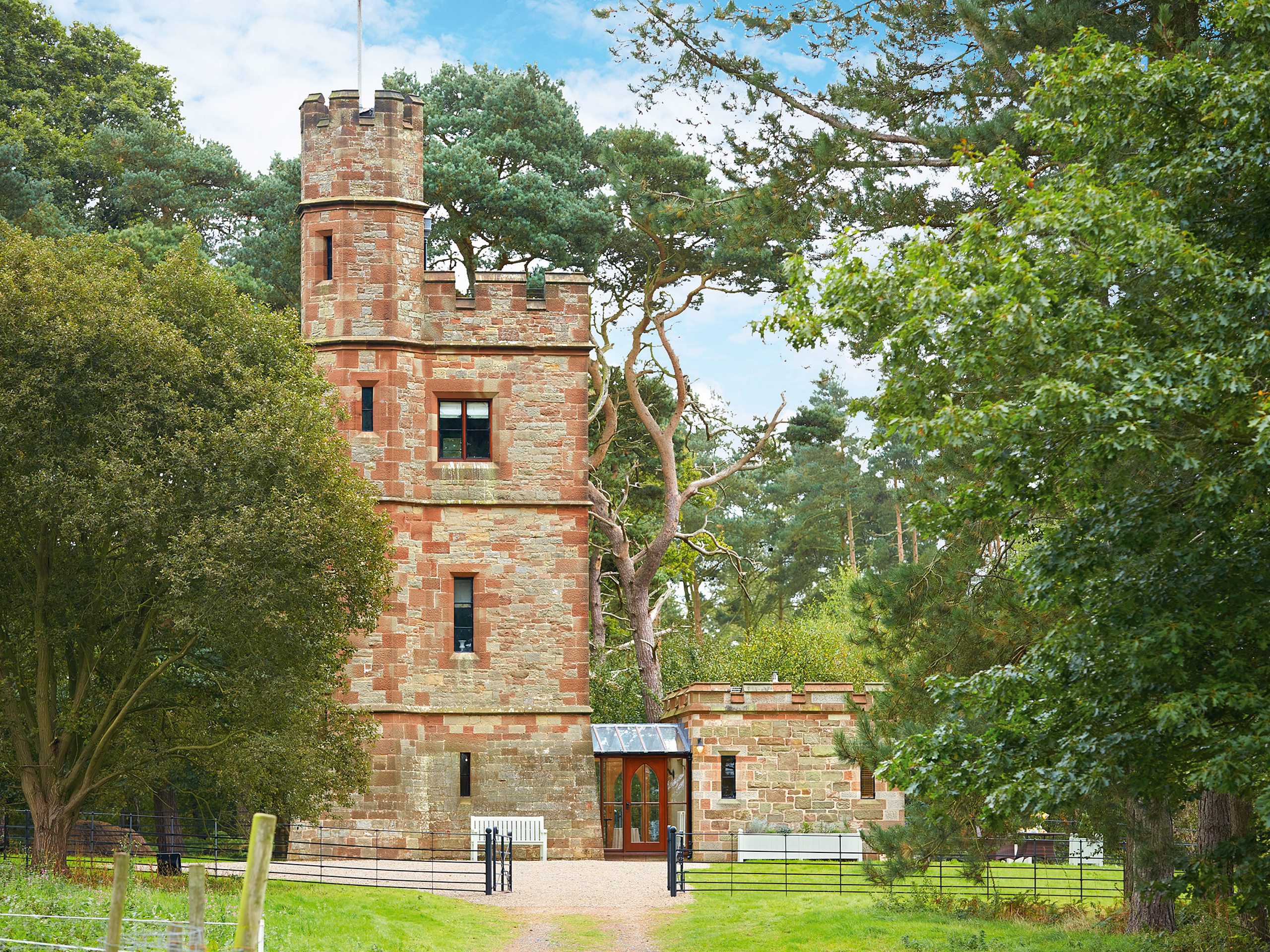 The Knoll Tower
