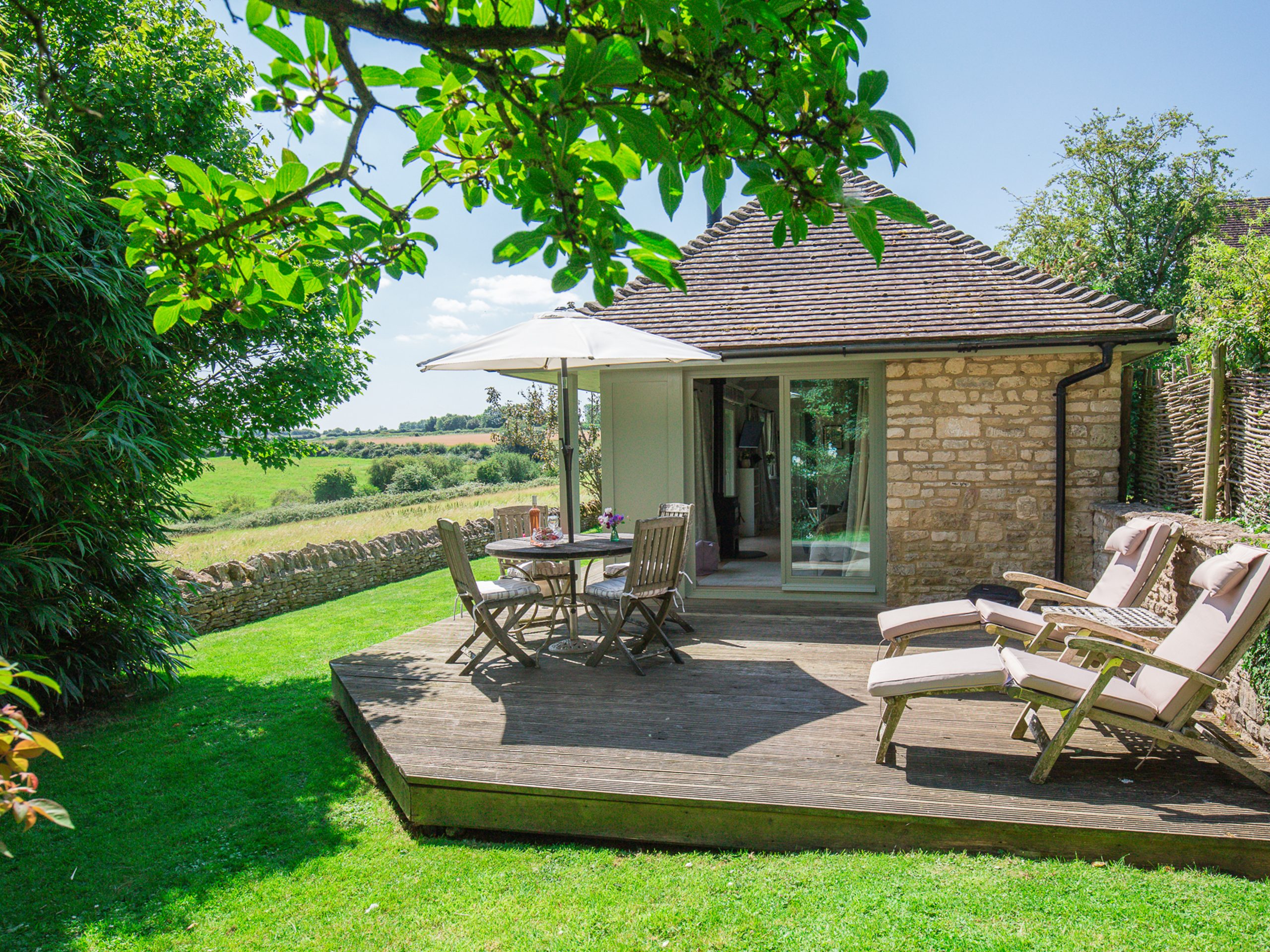 Cotswold Pavilion